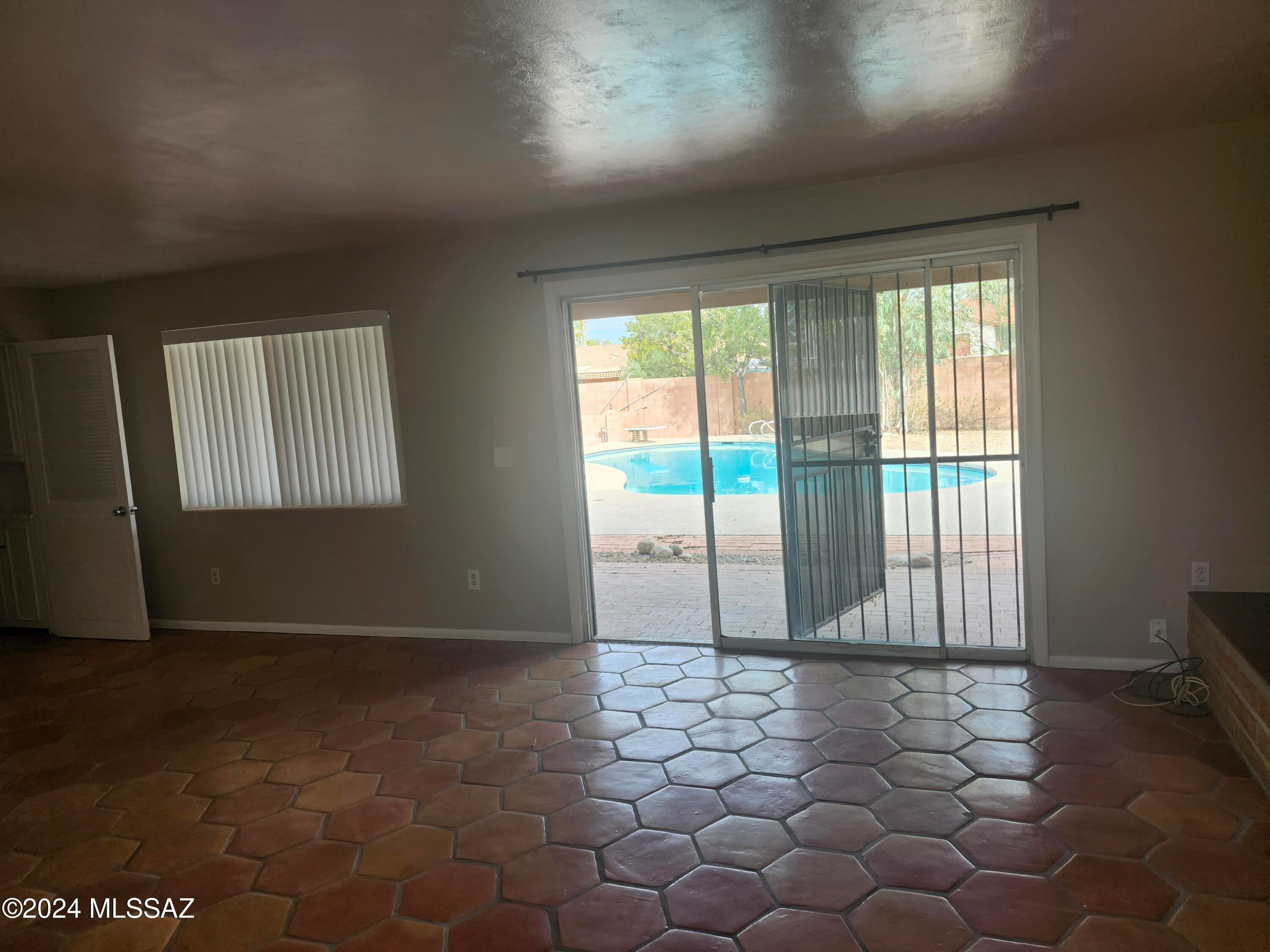 El Conquistador Estates - Residential Lease