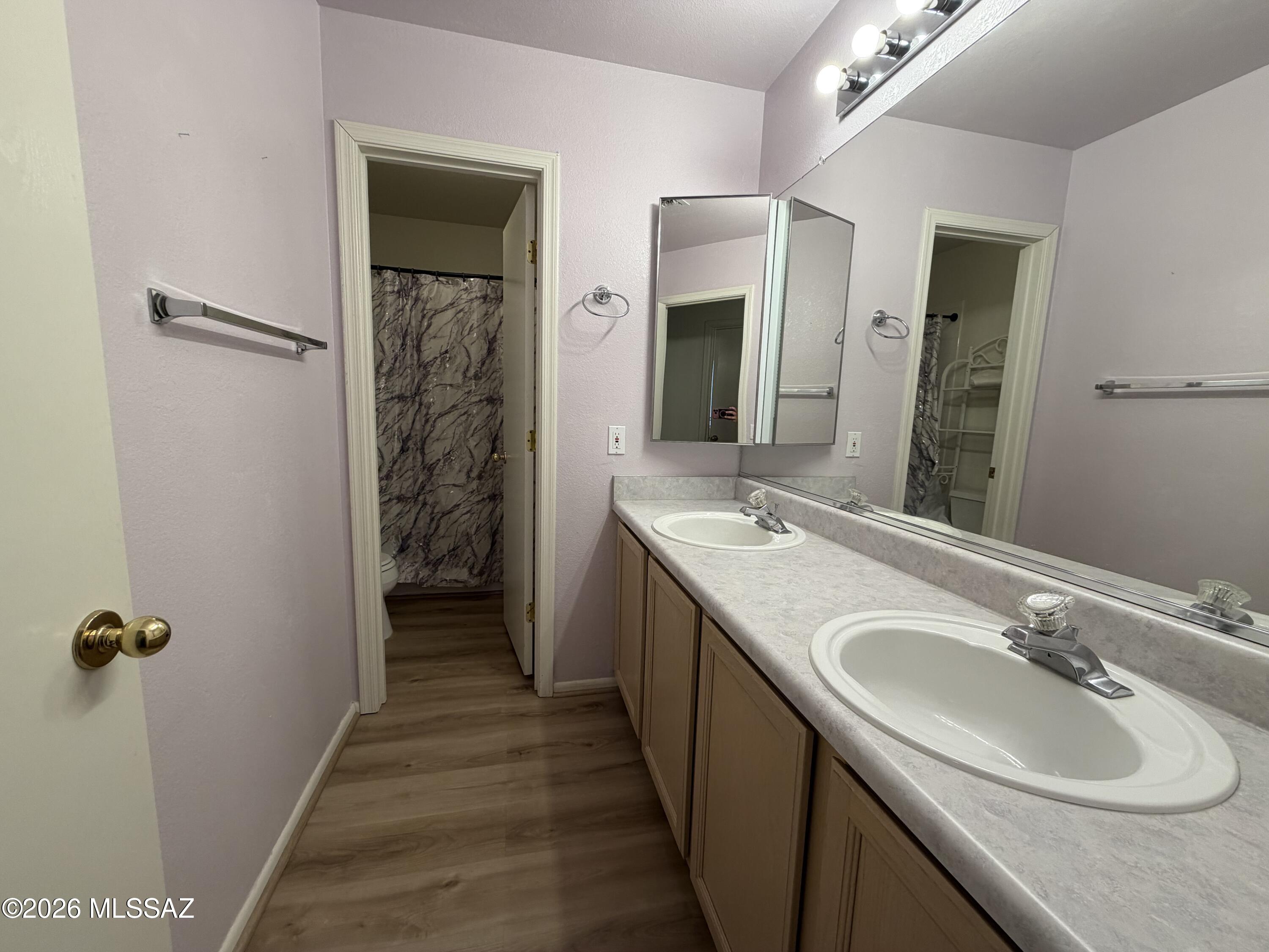 Silver Pass (1-276) - Residential Lease