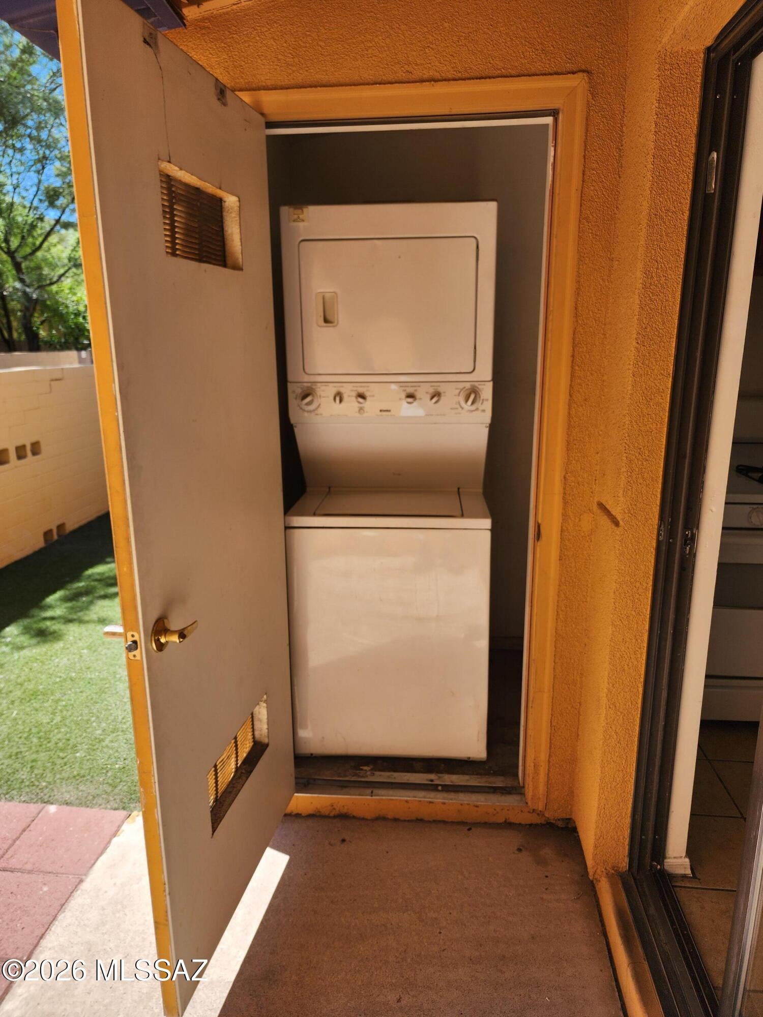 Sunset Foothills Condos (1-201) - Residential Lease