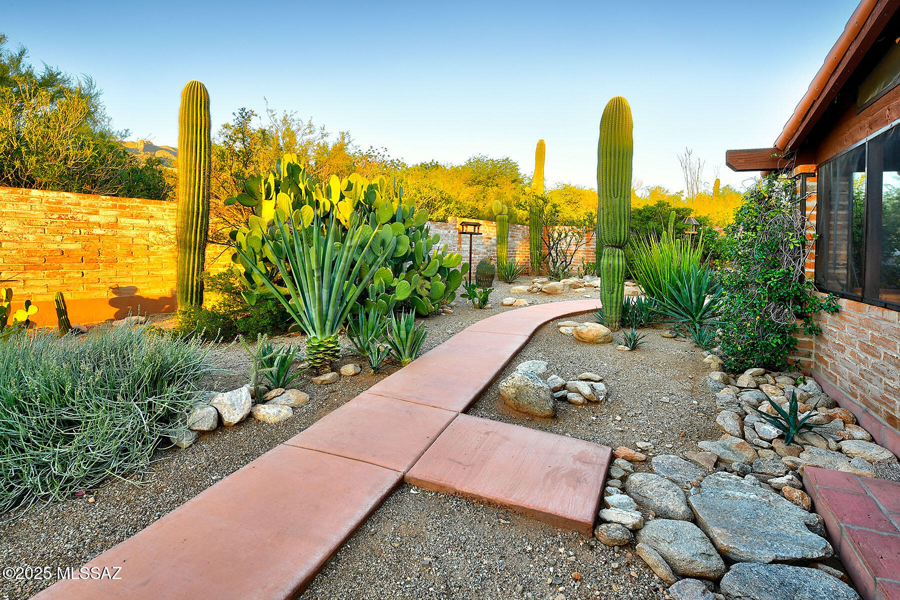 Catalina Foothills Est 8 - Residential