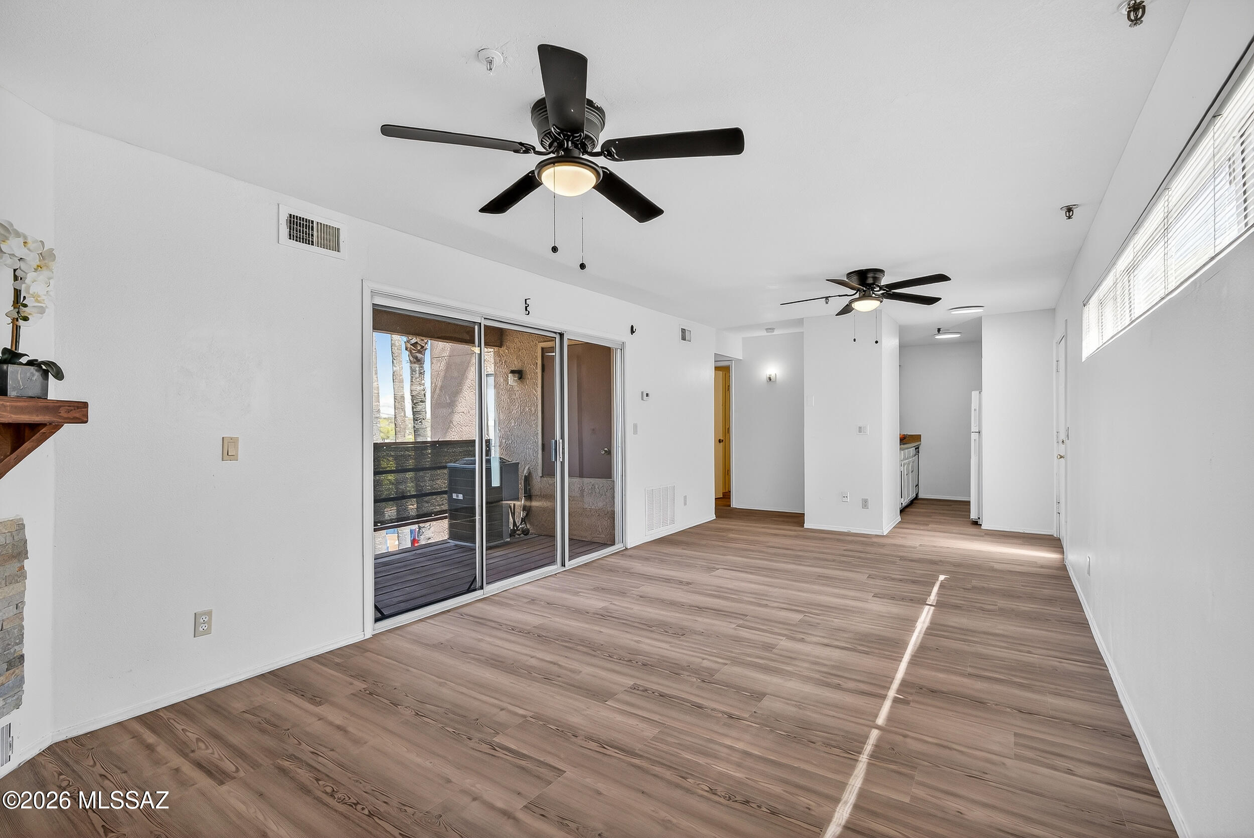La Vida - Residential
