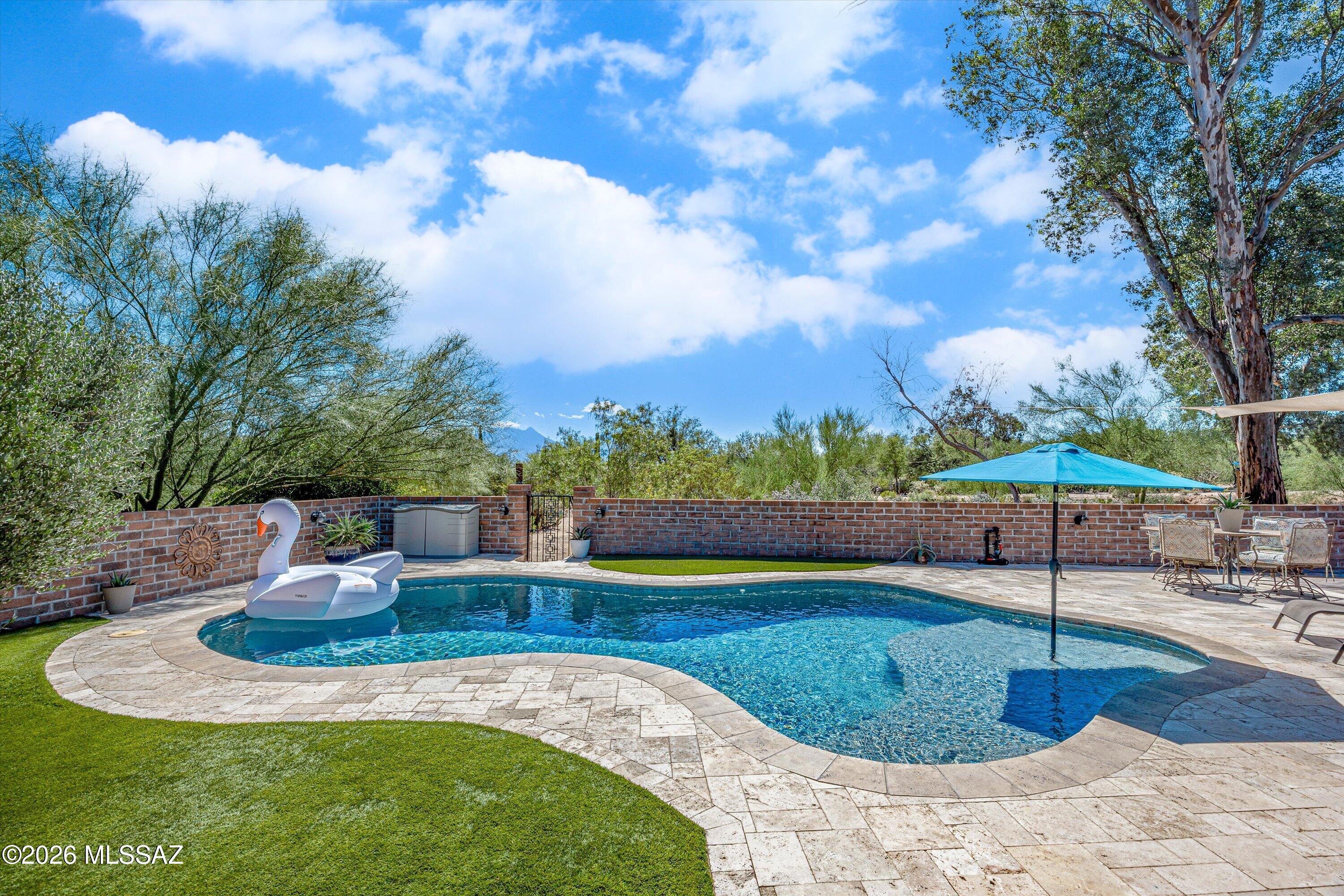 Valle Verde Del Norte (1-100) - Residential