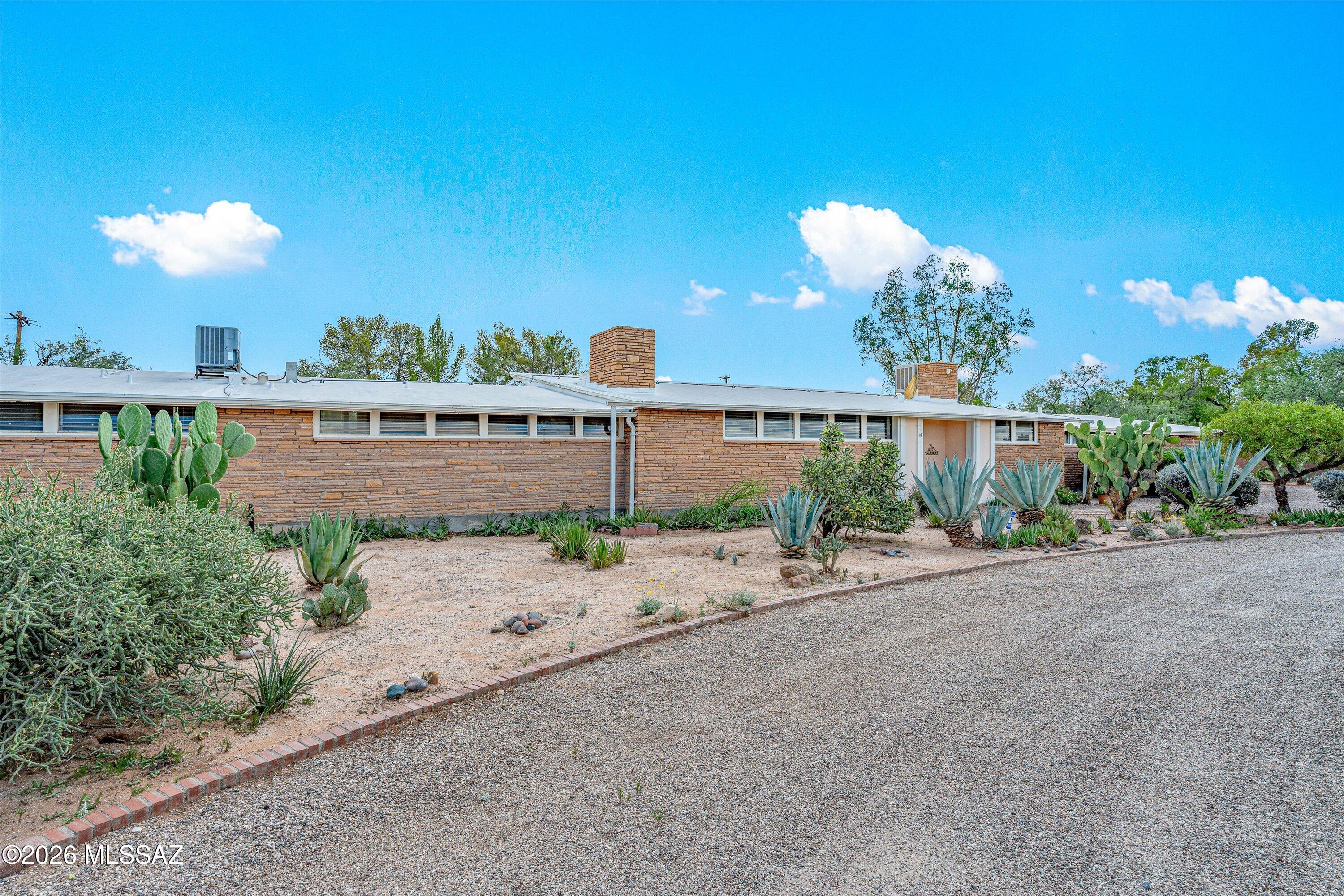 Colonia Solana - Residential