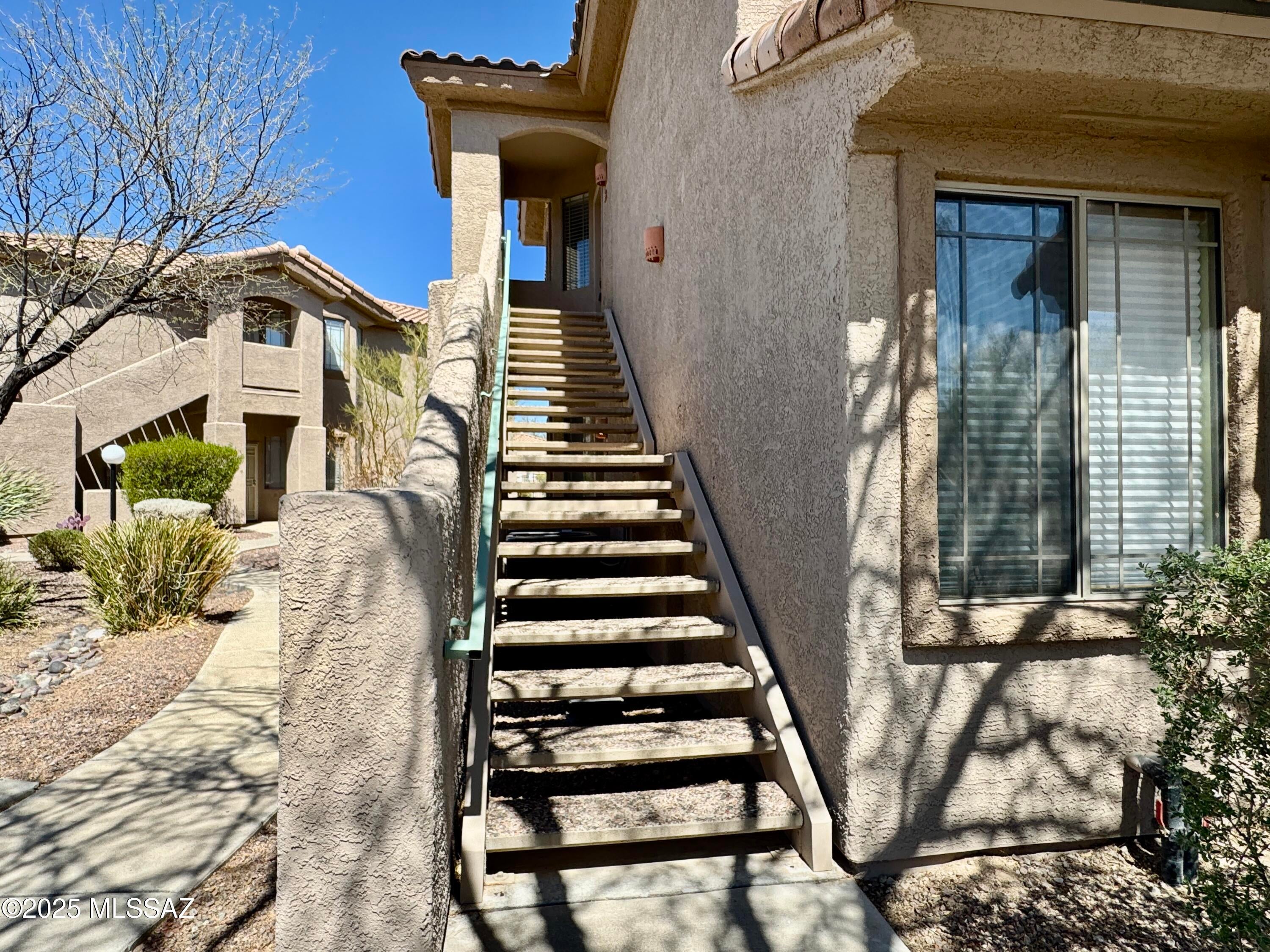 Vistoso Golf Casitas (101-126, 201-226) - Residential Lease