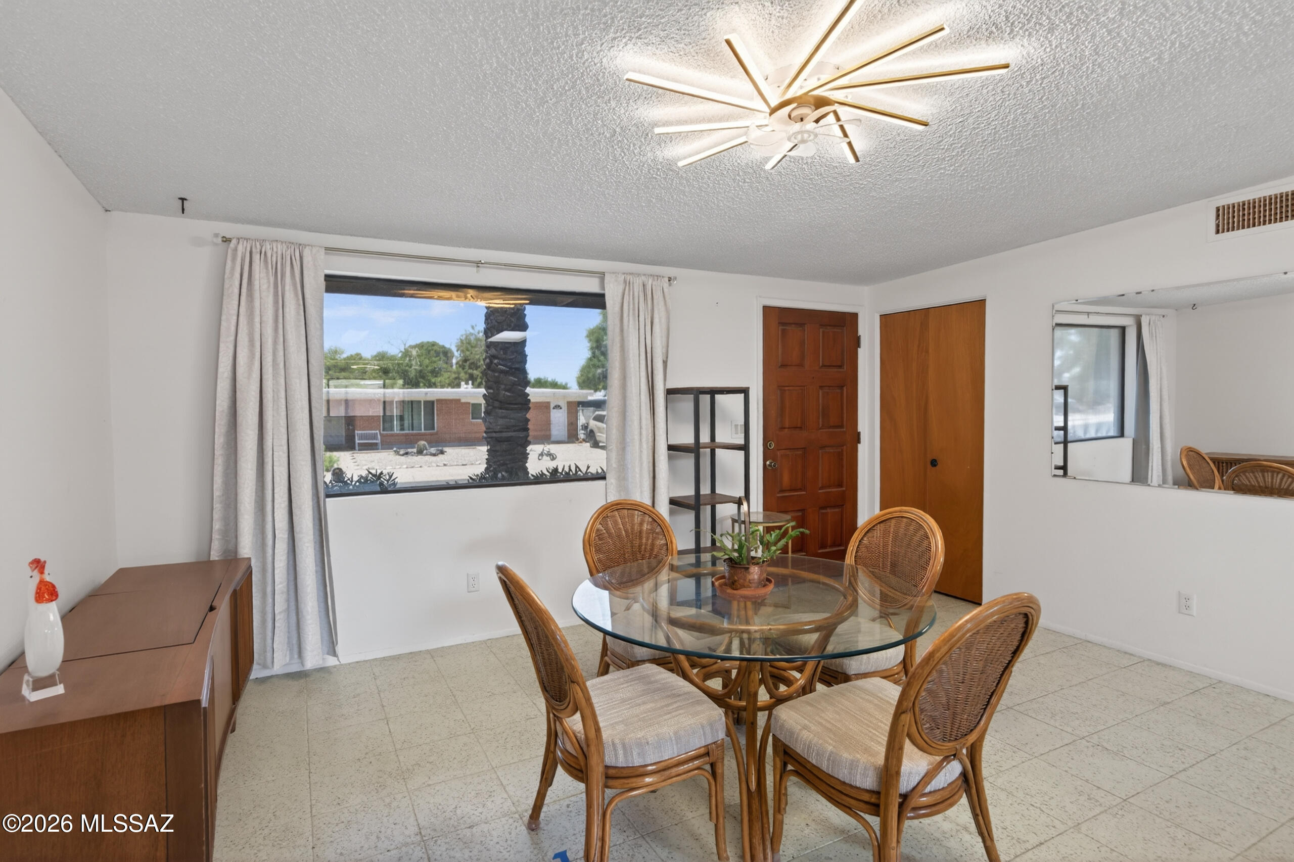 Pantano Parkview (1-24, 1-101) - Residential