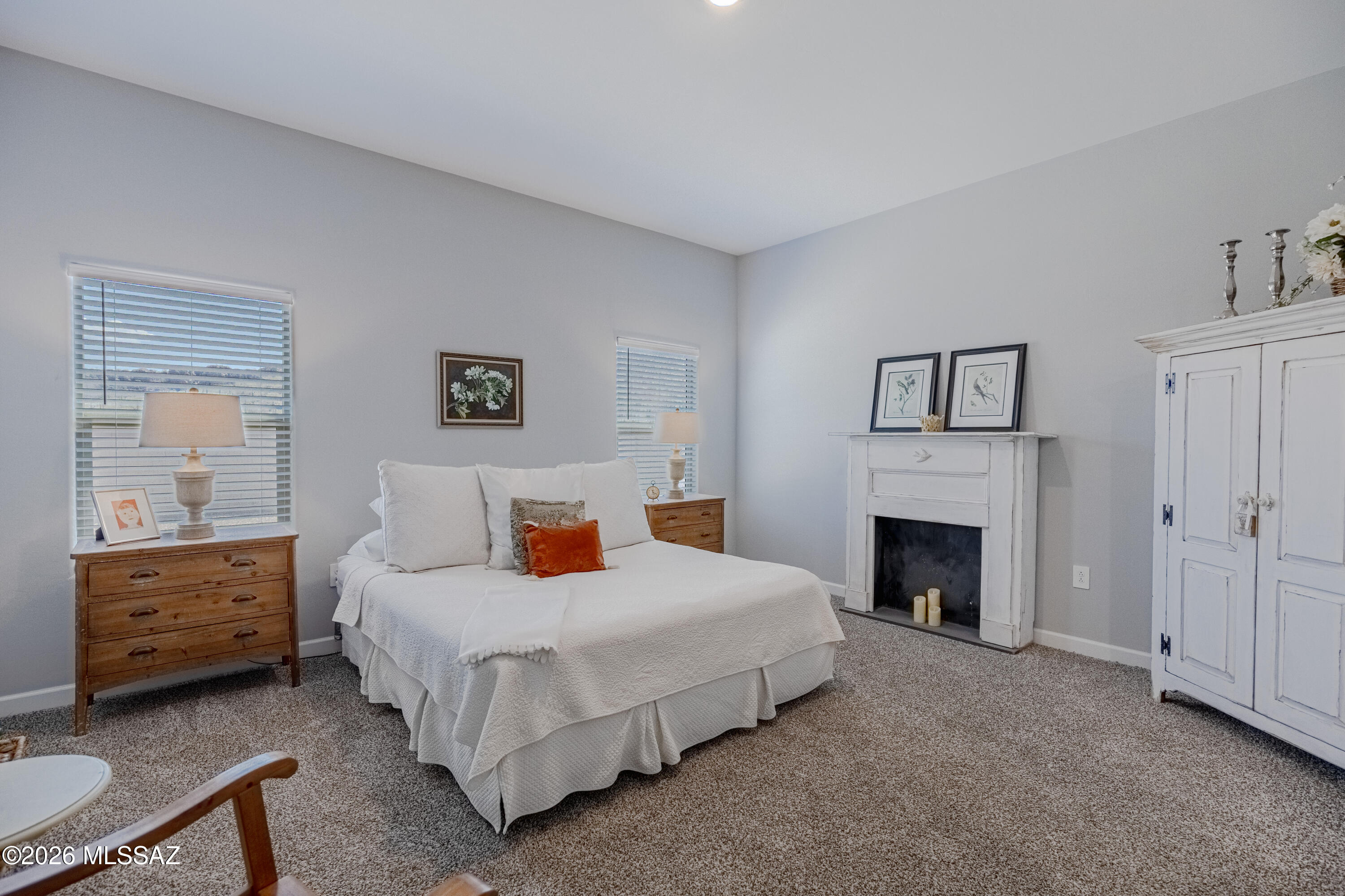 Saguaro Bloom 7B - Residential