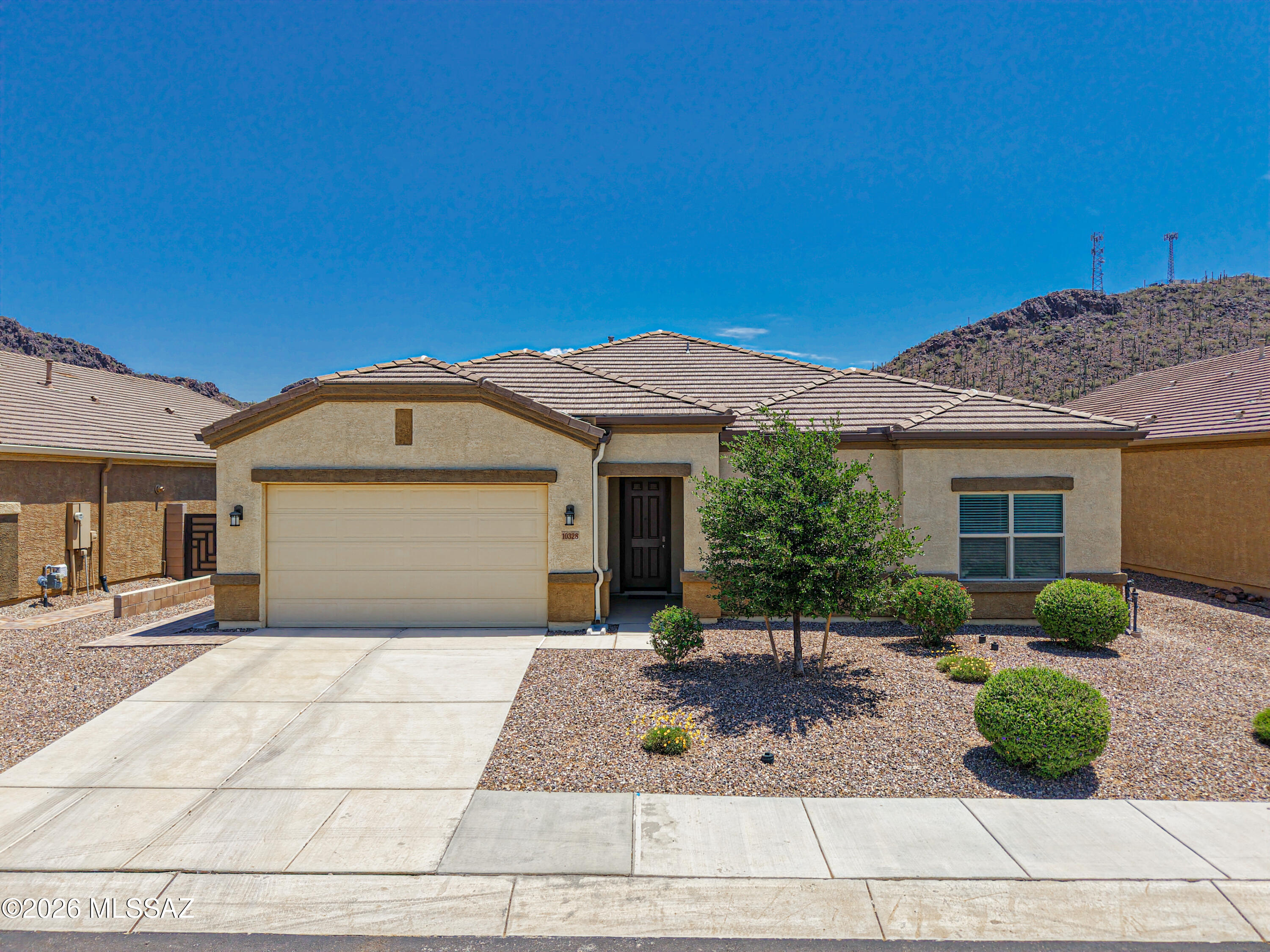 Saguaro Bloom 7B - Residential