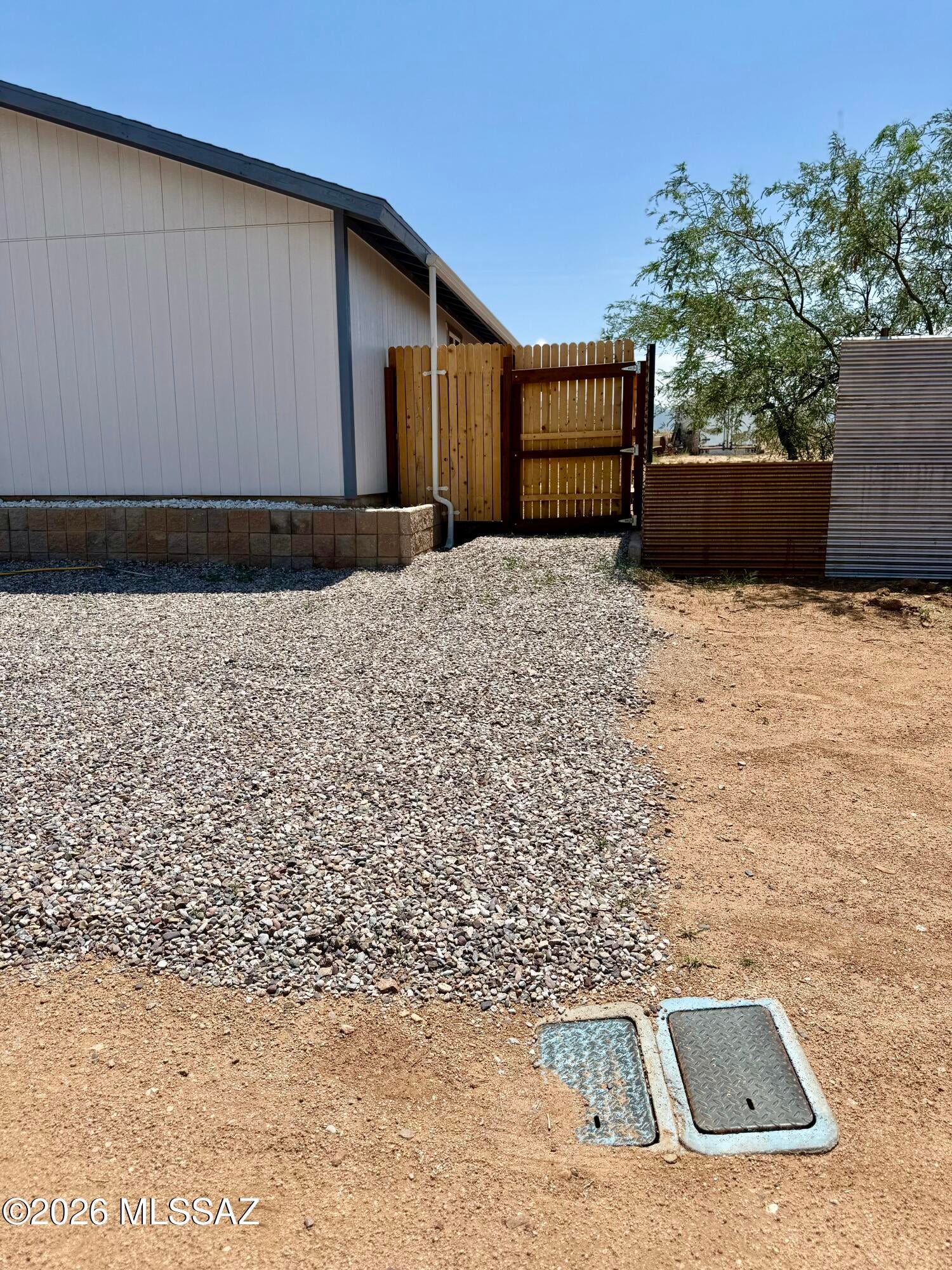 Mescal Lakes - Residential