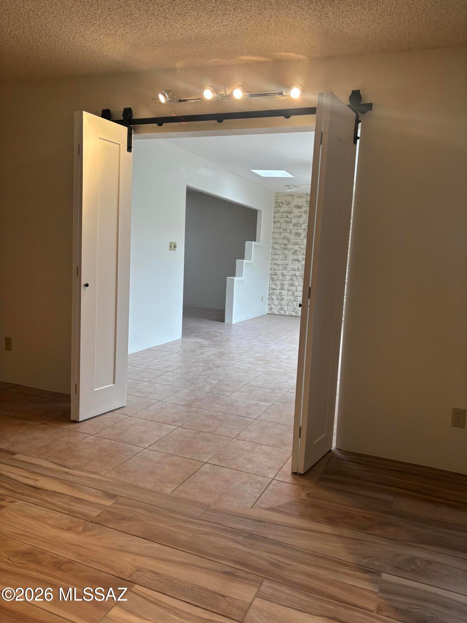 Rio Cancion Twnhms. and Professional - Residential