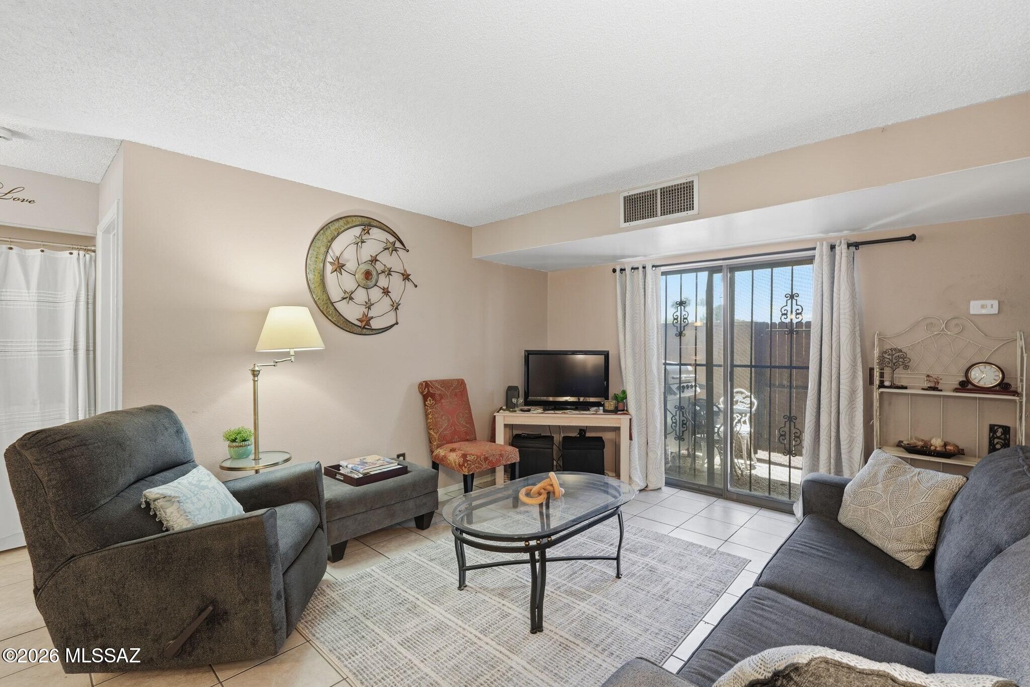 Golf Links East Condos (1-48) - Residential