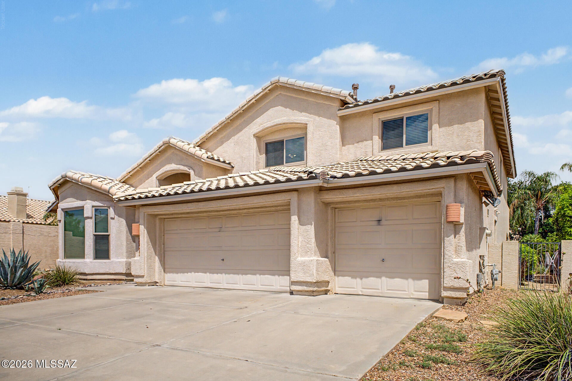 Rancho Vistoso Neighborhood 5 Par. B (1-144) - Residential Lease
