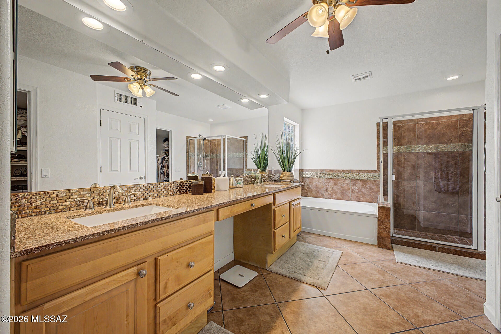 Rancho Vistoso Neighborhood 5 Par. B (1-144) - Residential Lease