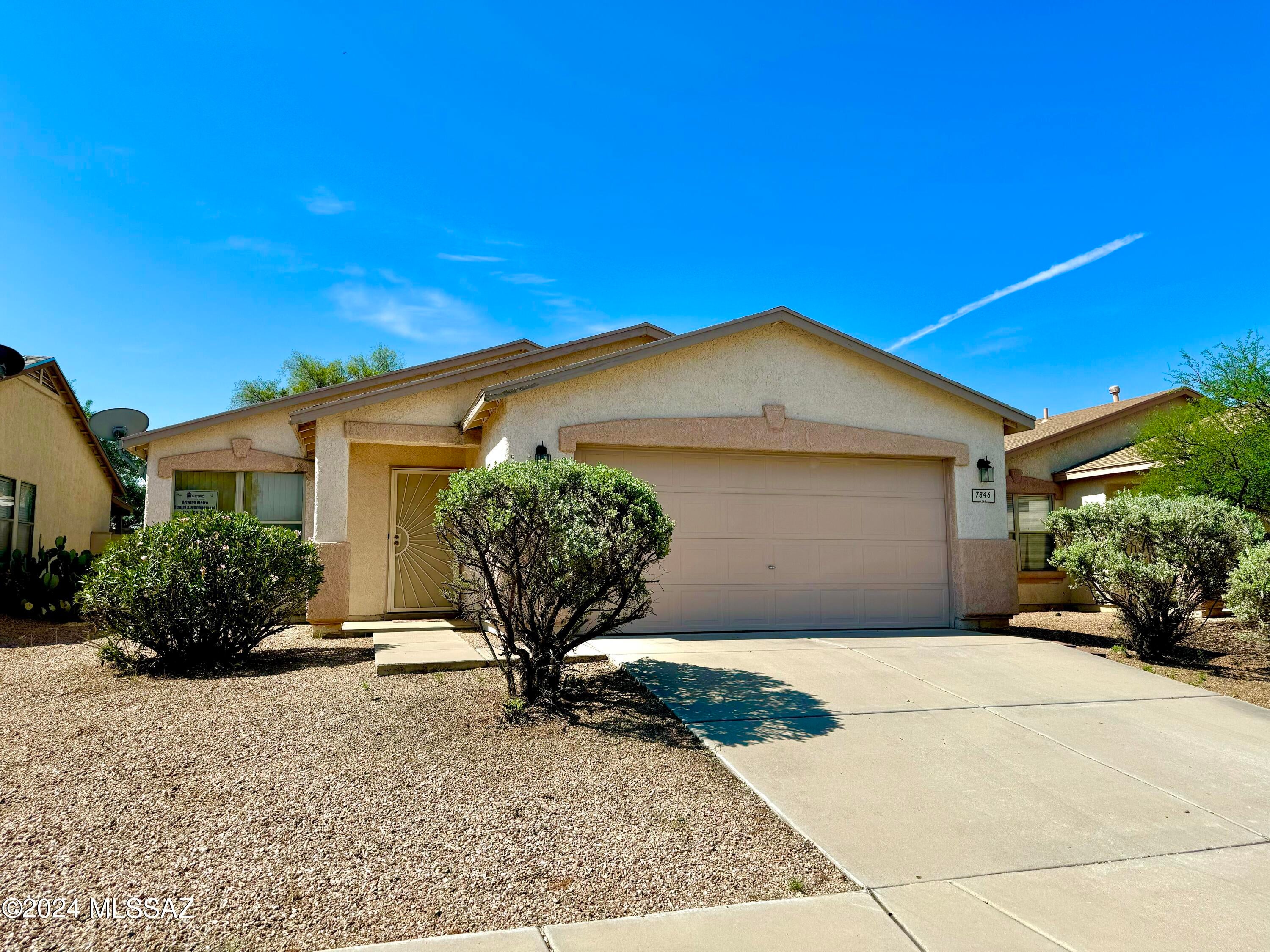 Spotless and well maintained home in desirable East Tucson with newer carpet throughout. This inviting home offers plenty of living space with both a family room and separate living room, along with an open-concept kitchen that keeps everything feeling connected and comfortable. Skylights bring in additional natural light throughout the home.
The primary suite includes a spacious walk-in closet, and the two-car garage features built-in storage cabinets for added convenience.
Outside, enjoy a covered back patio and a private backyard with high walls for extra privacy. Low-care landscaping in both the front and back yards makes upkeep easy.

*New carpet not shown in photos. 
Applicants must meet qualification requirements