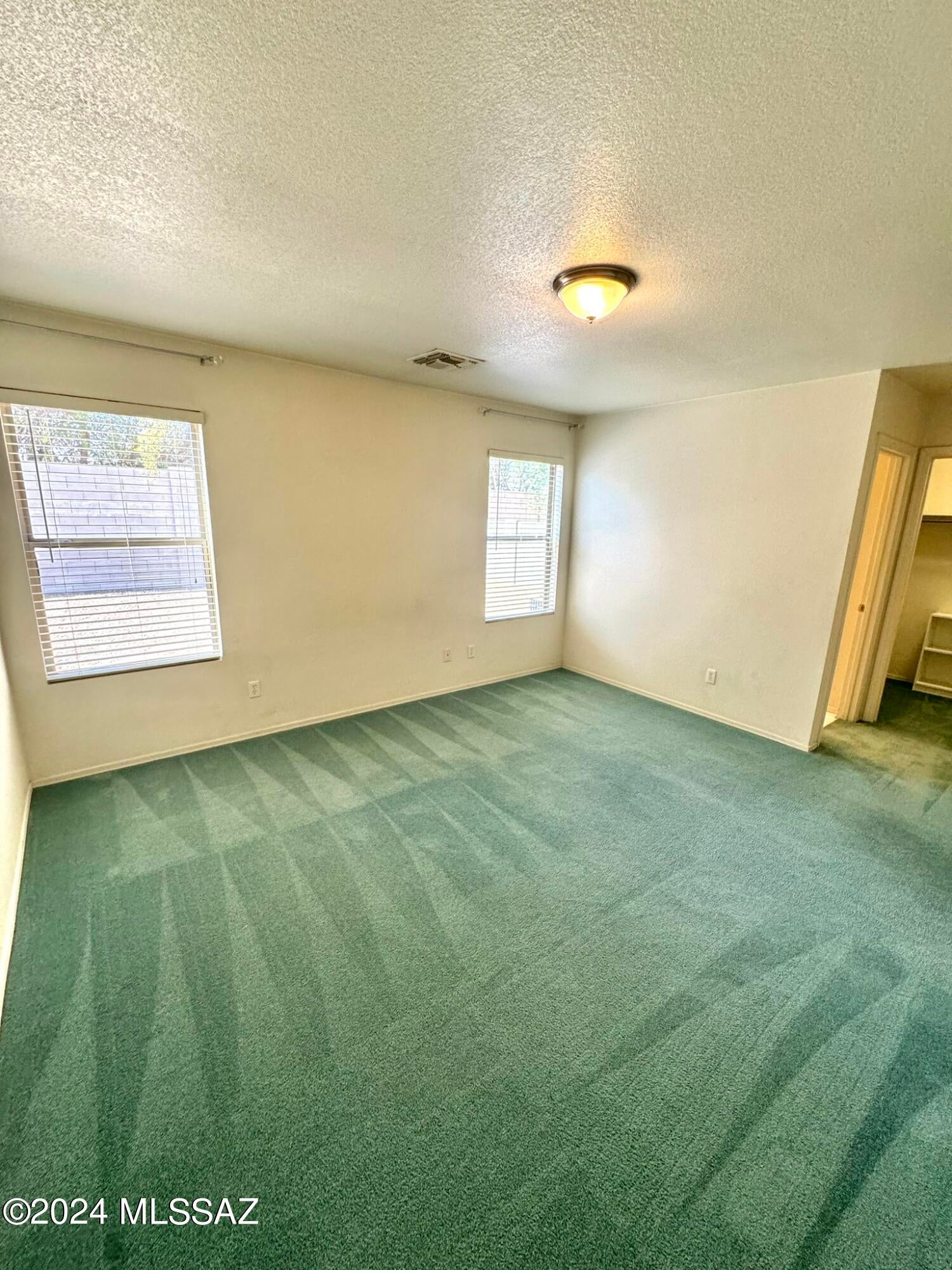 Pantano Heights (1-123) - Residential Lease