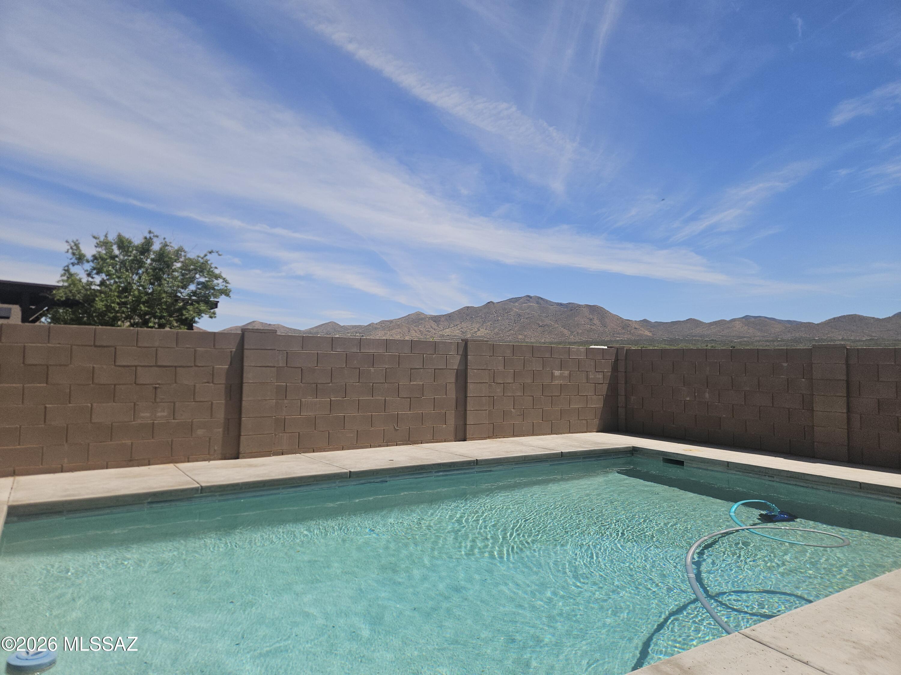 New Tucson Unit NO. 9 (1-404) - Residential