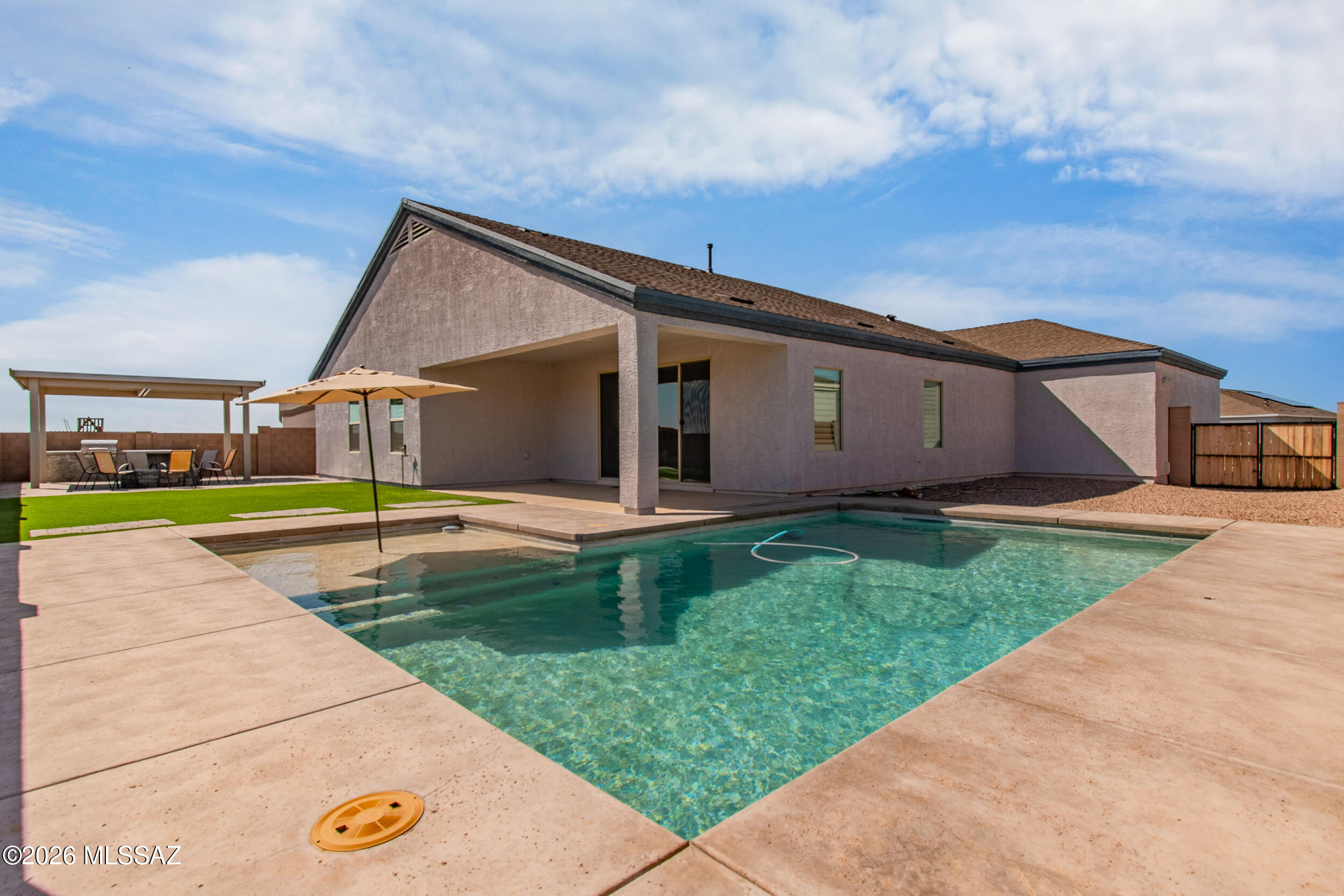 New Tucson Unit NO. 9 (1-404) - Residential
