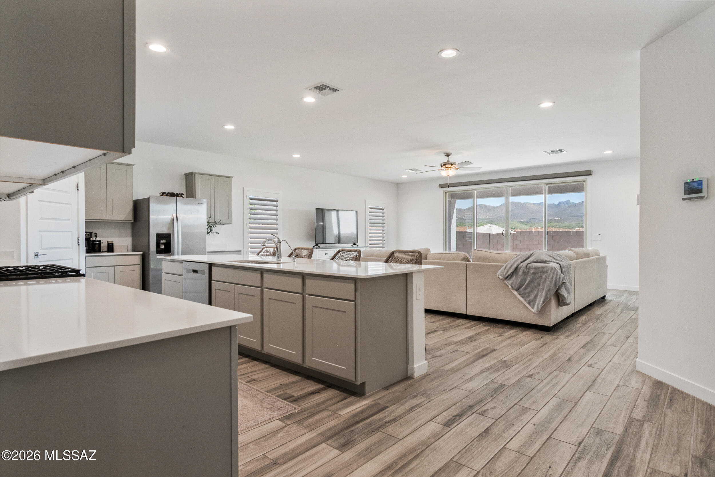 New Tucson Unit NO. 9 (1-404) - Residential