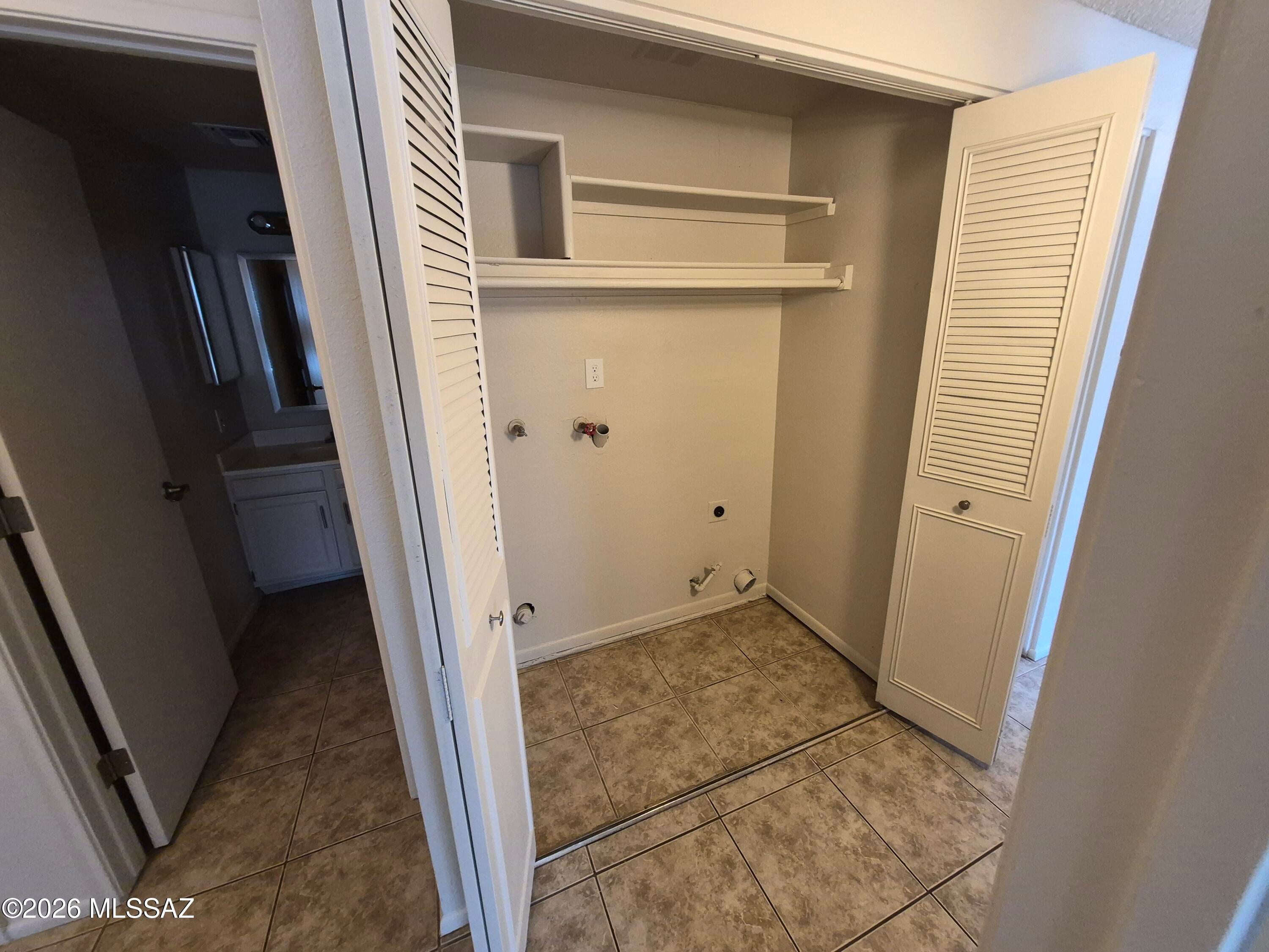 Salida Del Sol (1-274) - Residential Lease