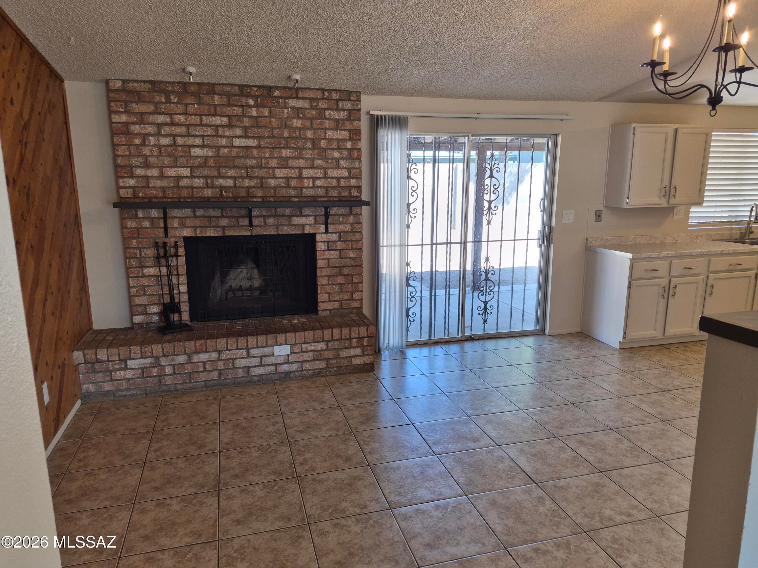 Salida Del Sol (1-274) - Residential Lease