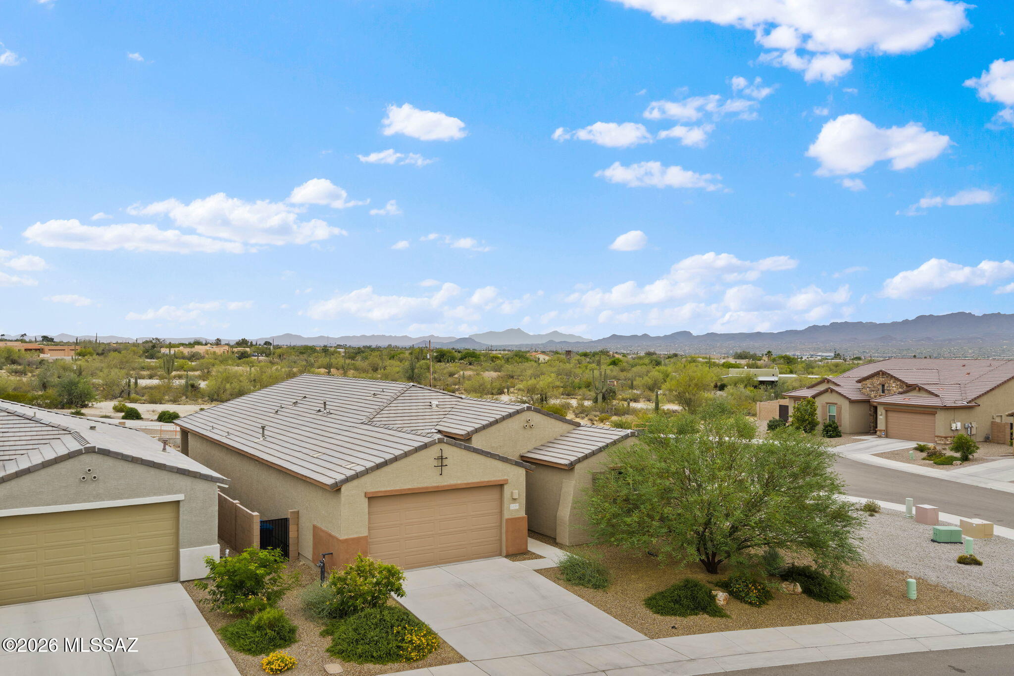 Twin Peaks and Lambert Lane - Residential