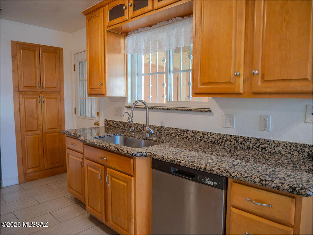 Sunset Villas Townhomes (1-118) - Residential