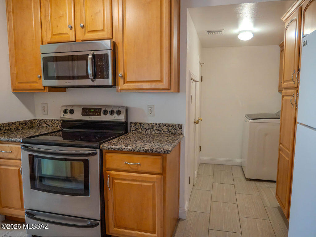 Sunset Villas Townhomes (1-118) - Residential