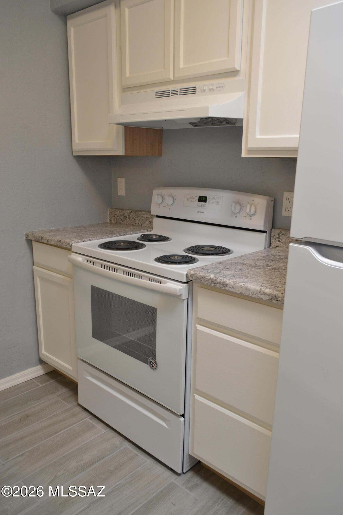 Alvernon Park Resub - Residential Lease
