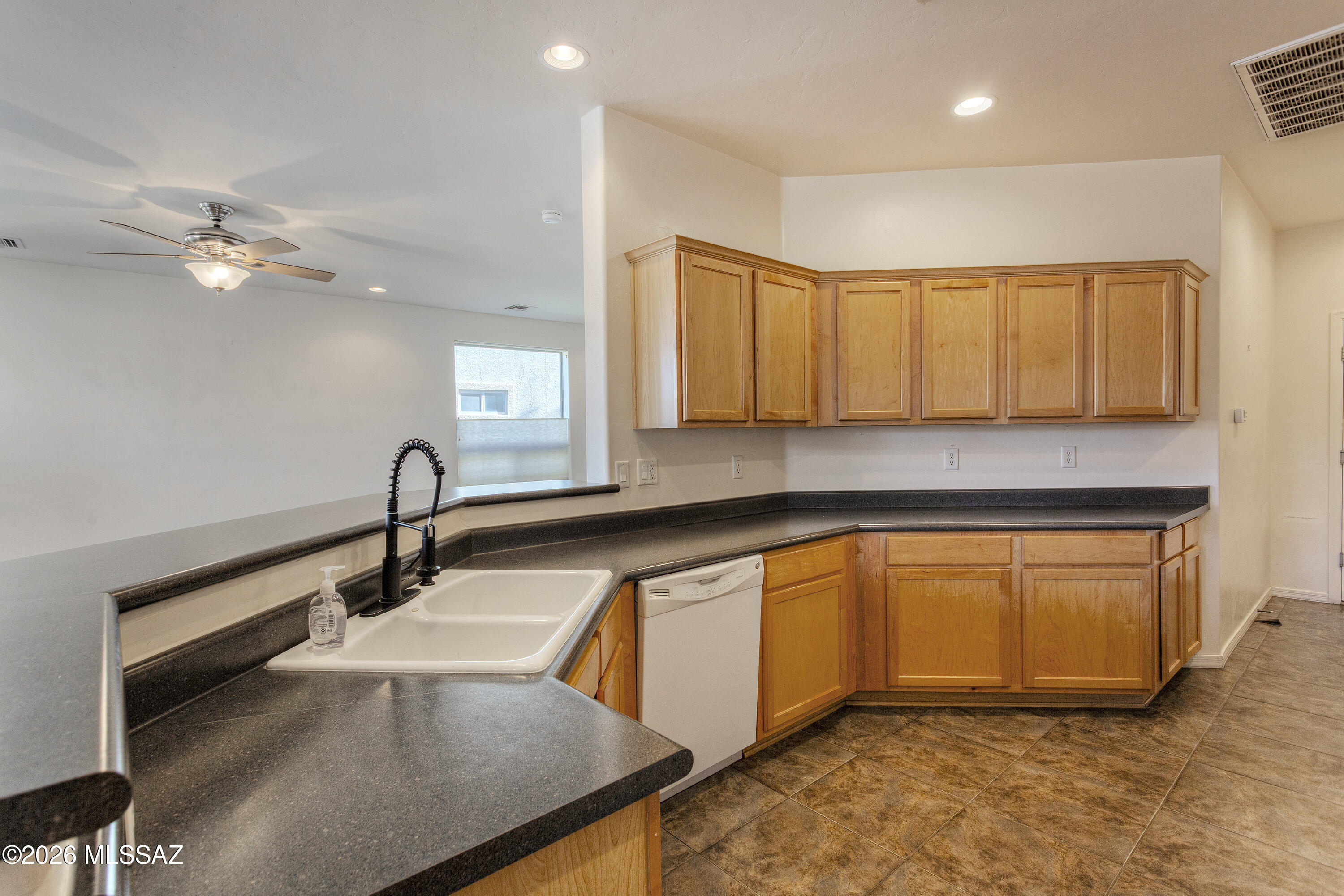 Las Campanas Village (1-111) - Residential