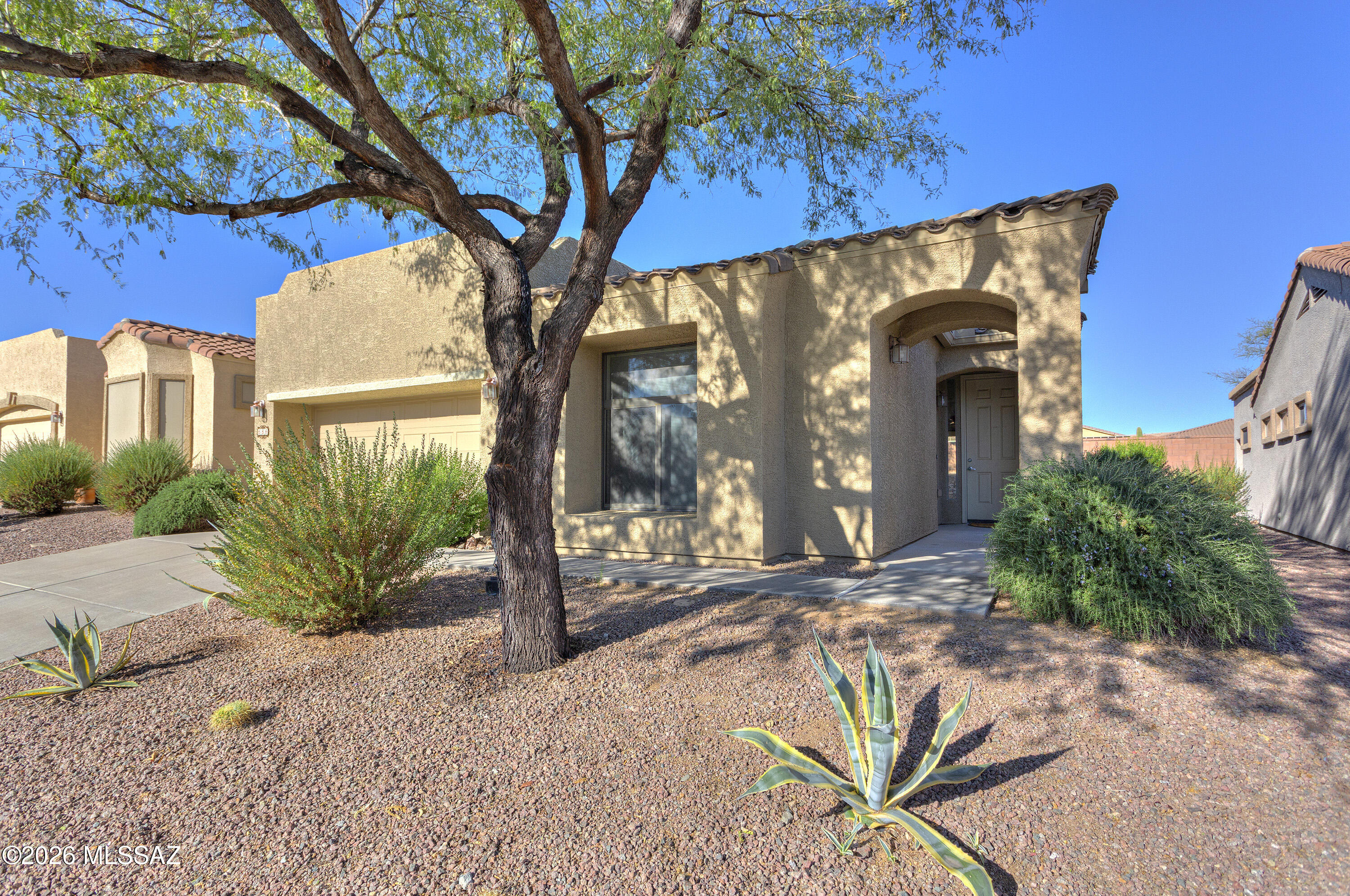 Las Campanas Village (1-111) - Residential