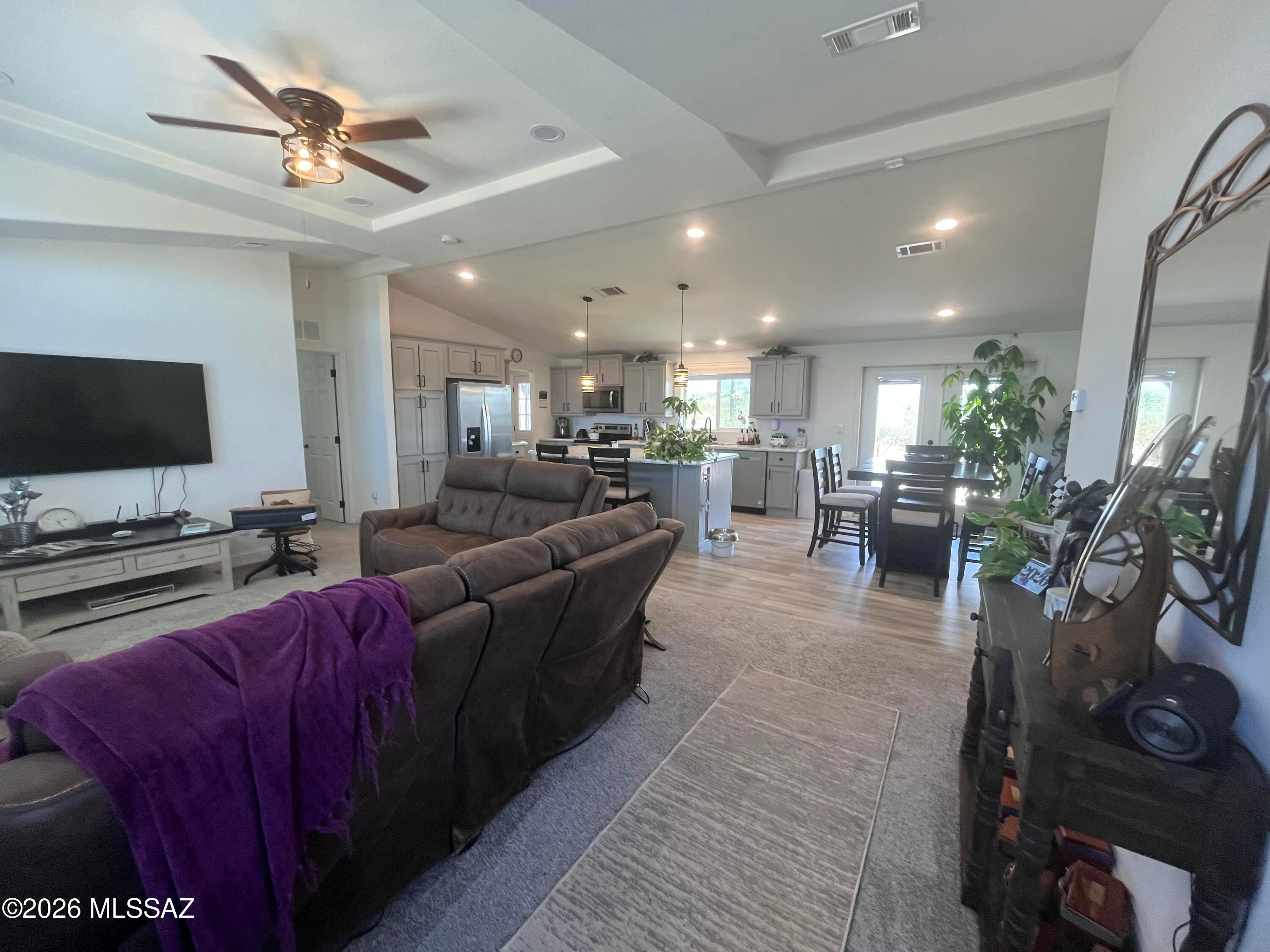 Unsubdivided - Residential