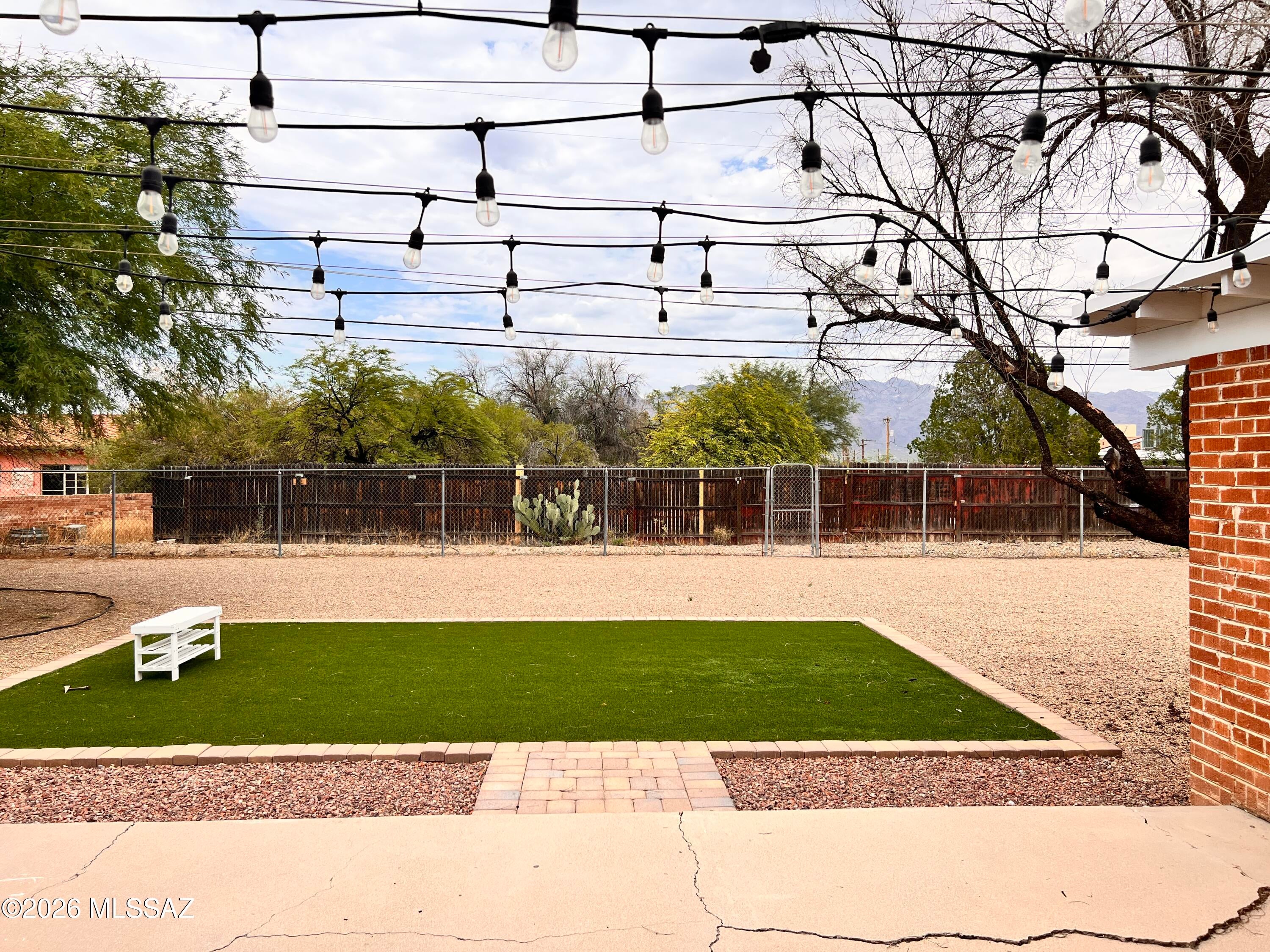 Alvernon Addition - Residential Lease