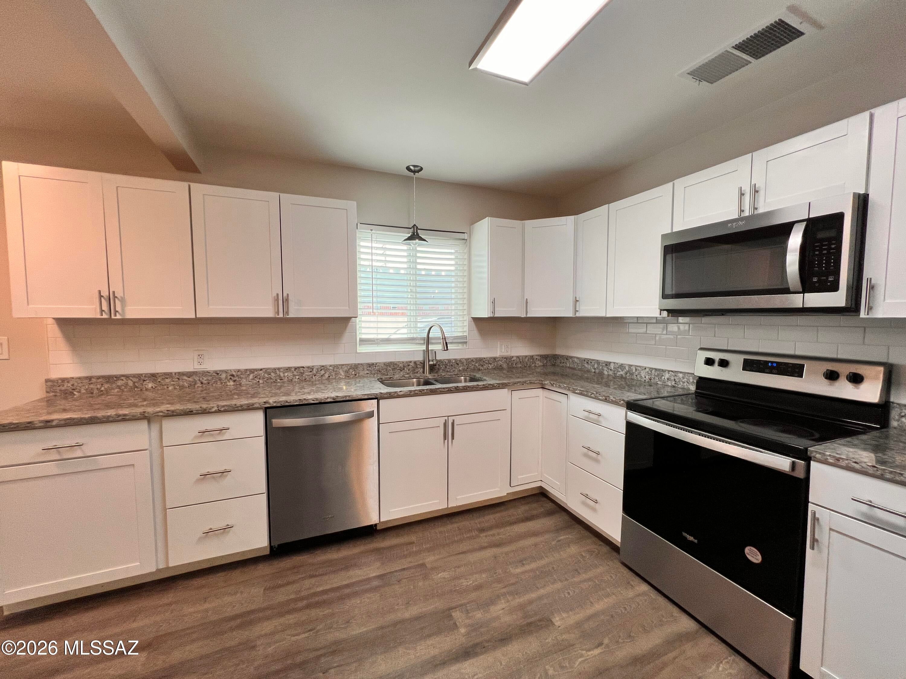Alvernon Addition - Residential Lease