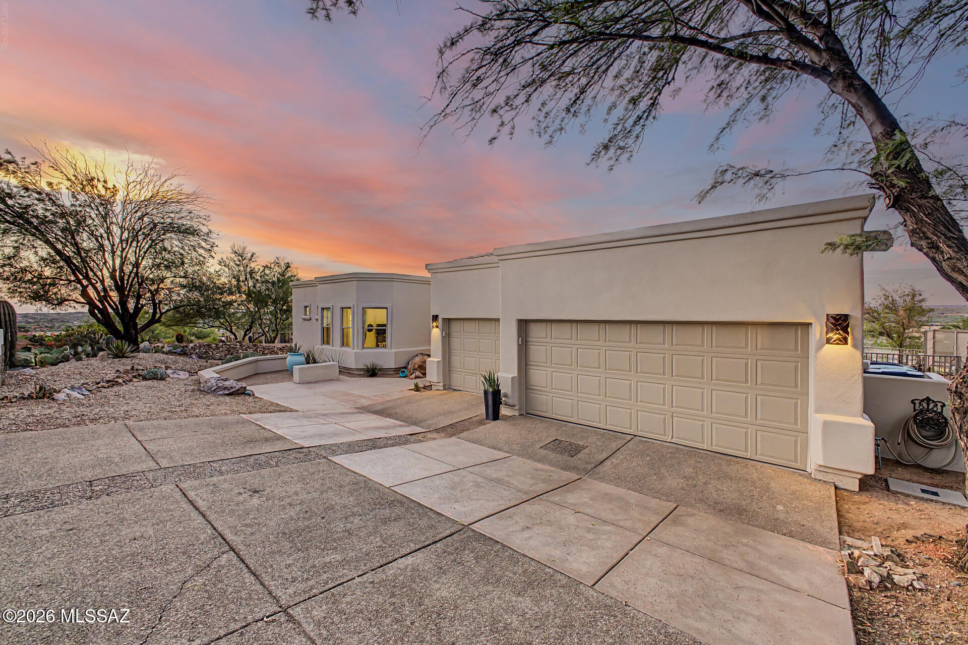 La Reserve (1-24) - Residential