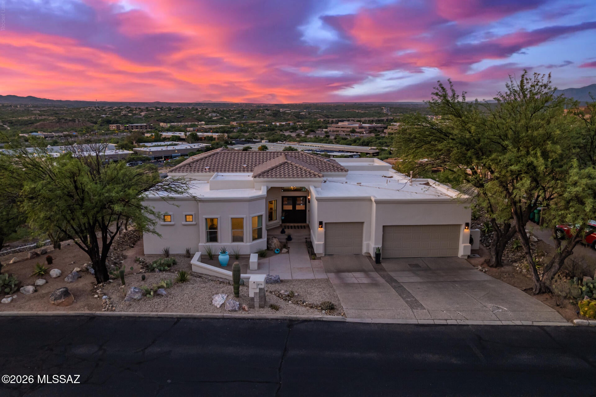 La Reserve (1-24) - Residential