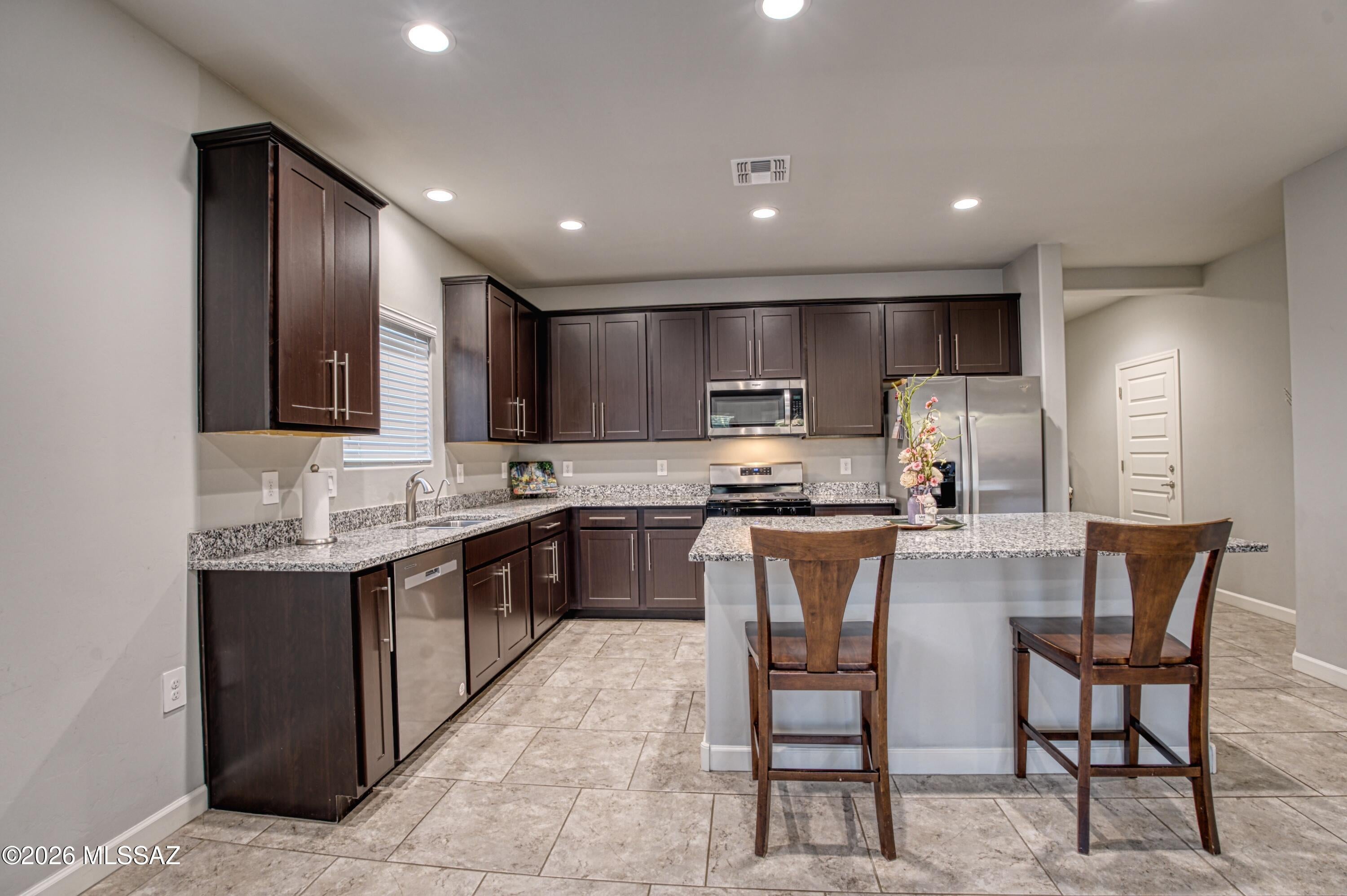 Saguaro Bloom 7B - Residential