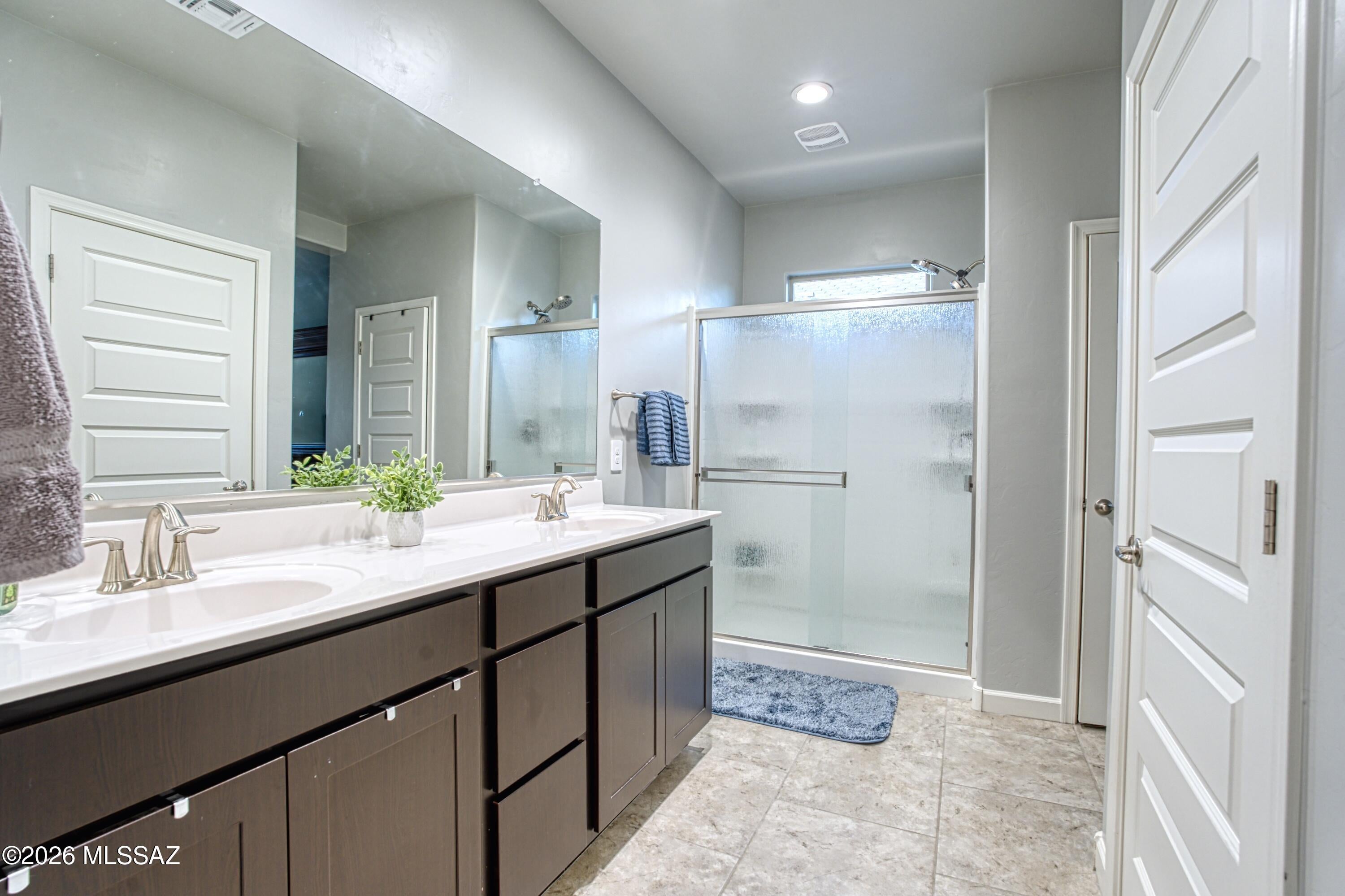 Saguaro Bloom 7B - Residential
