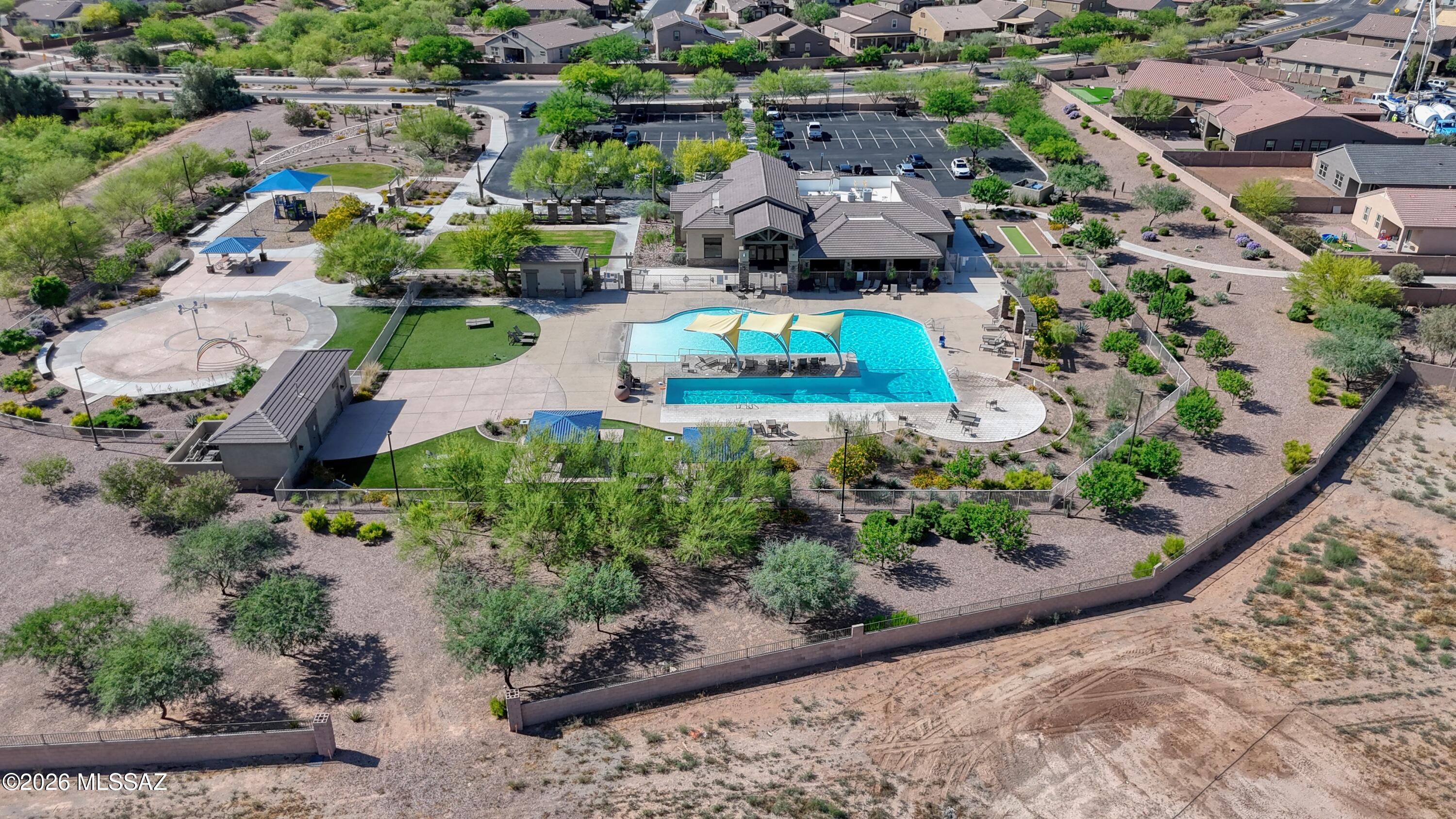 Saguaro Bloom 7B - Residential