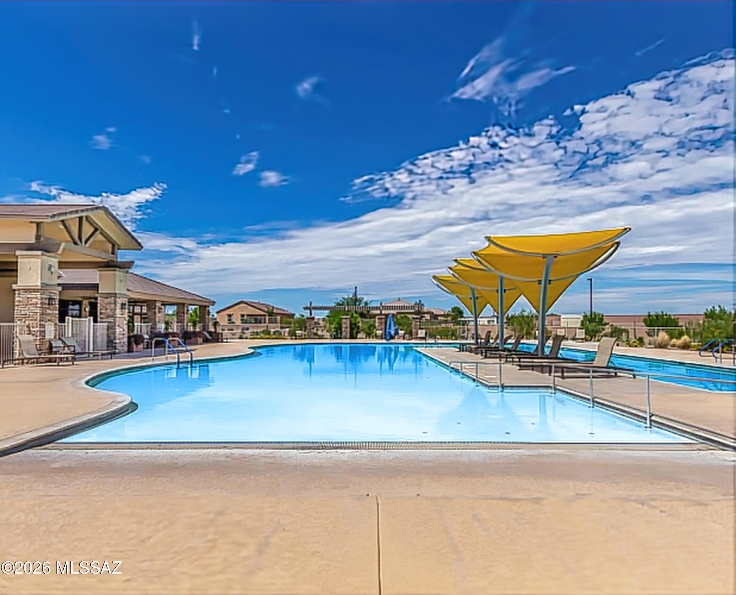 Saguaro Bloom 7B - Residential