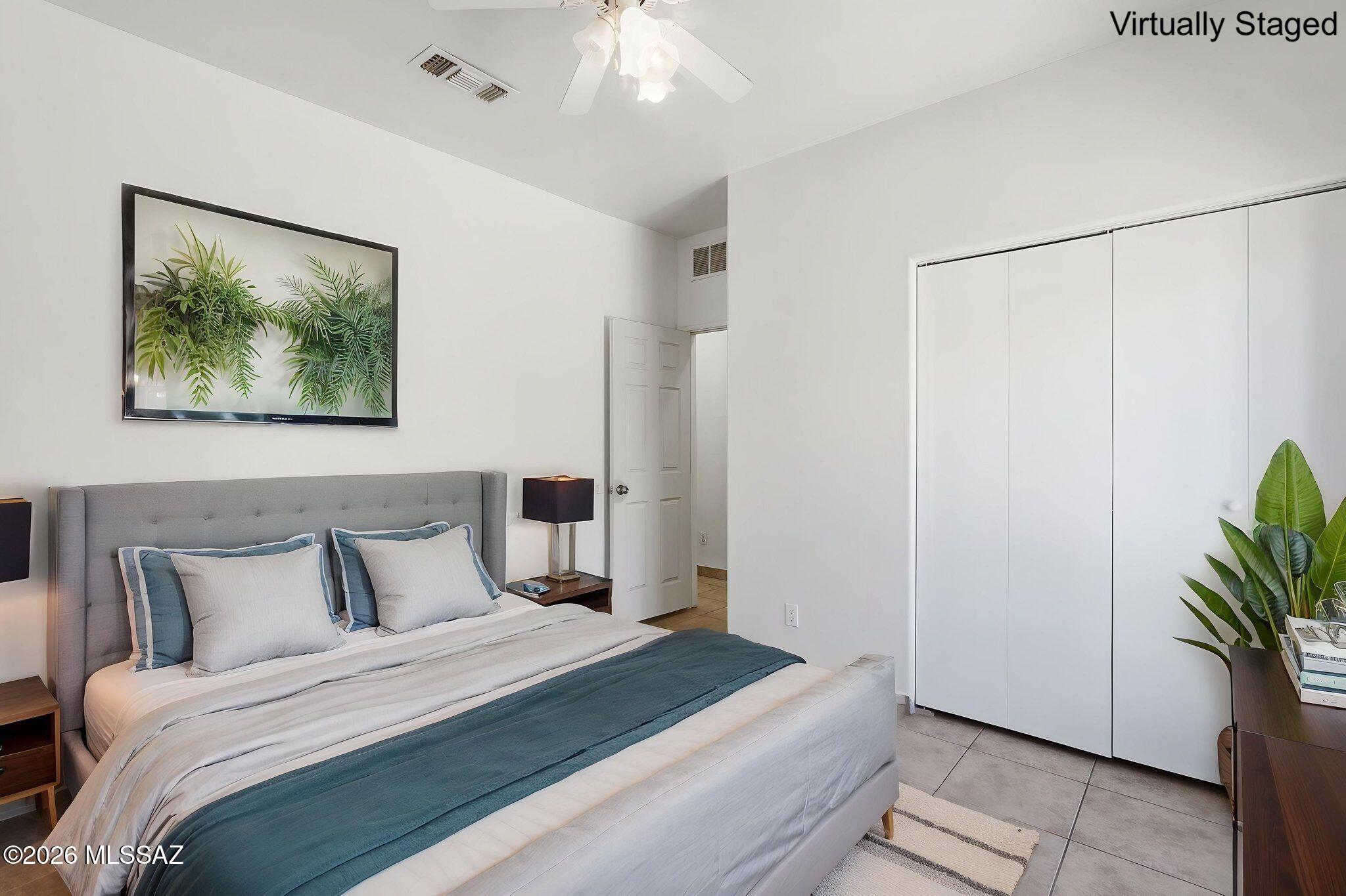 Valencia Place (1-100) - Residential