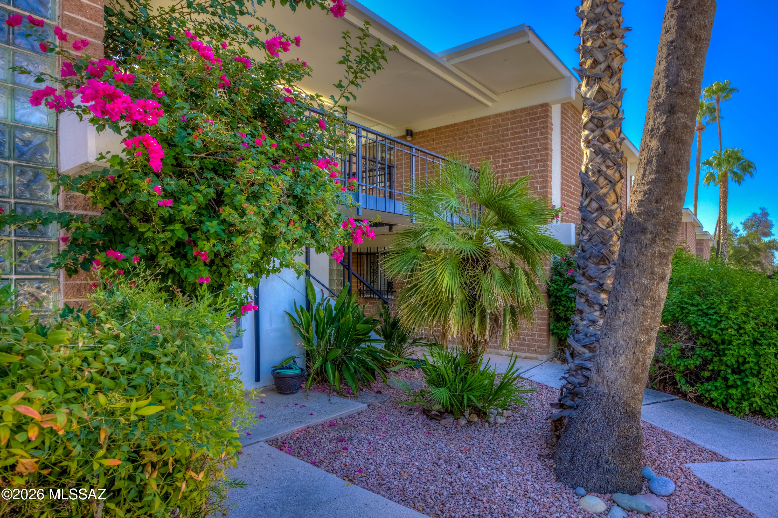 Country Club Heights - Residential
