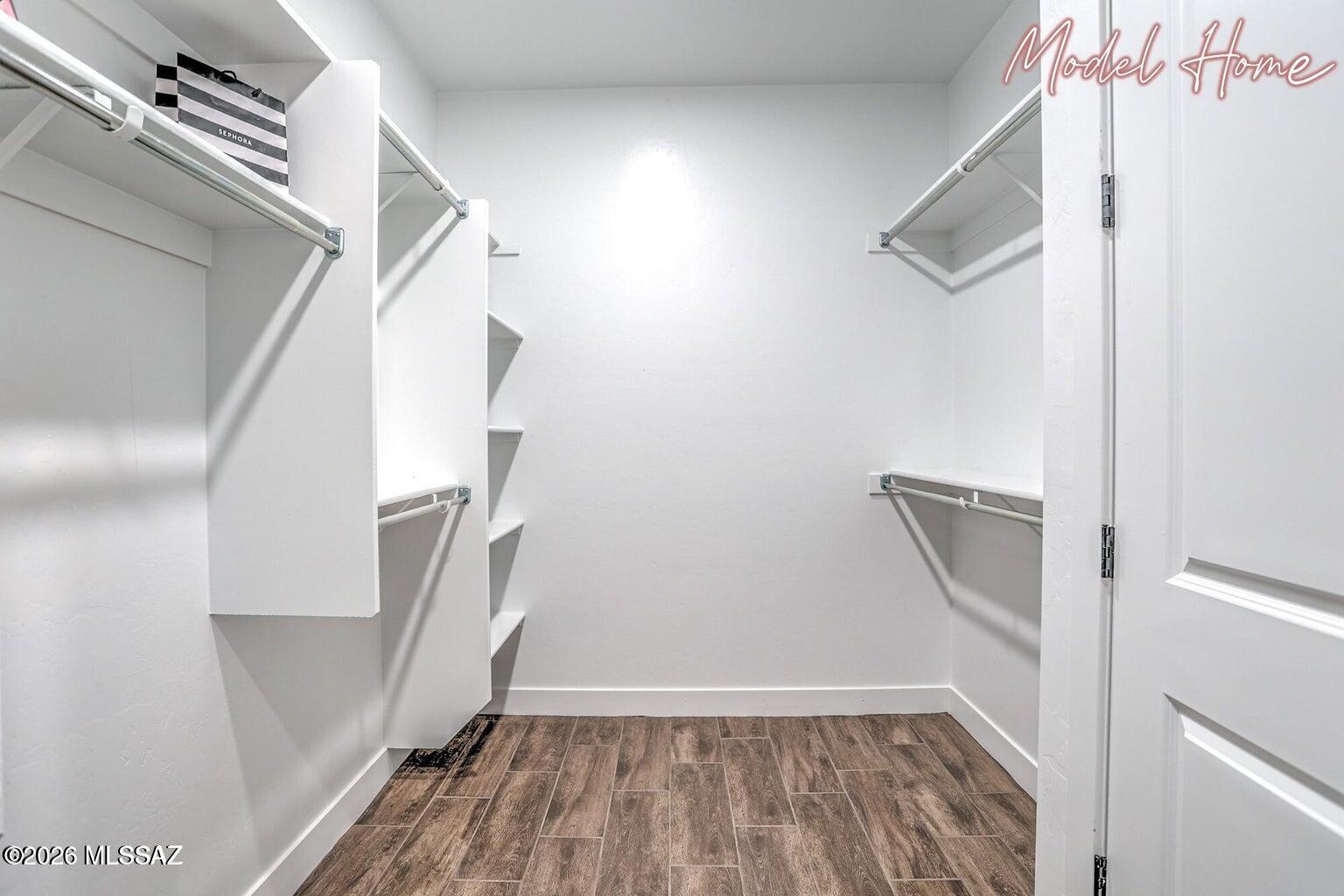 New Tucson Unit NO. 4 (1-203) - Residential