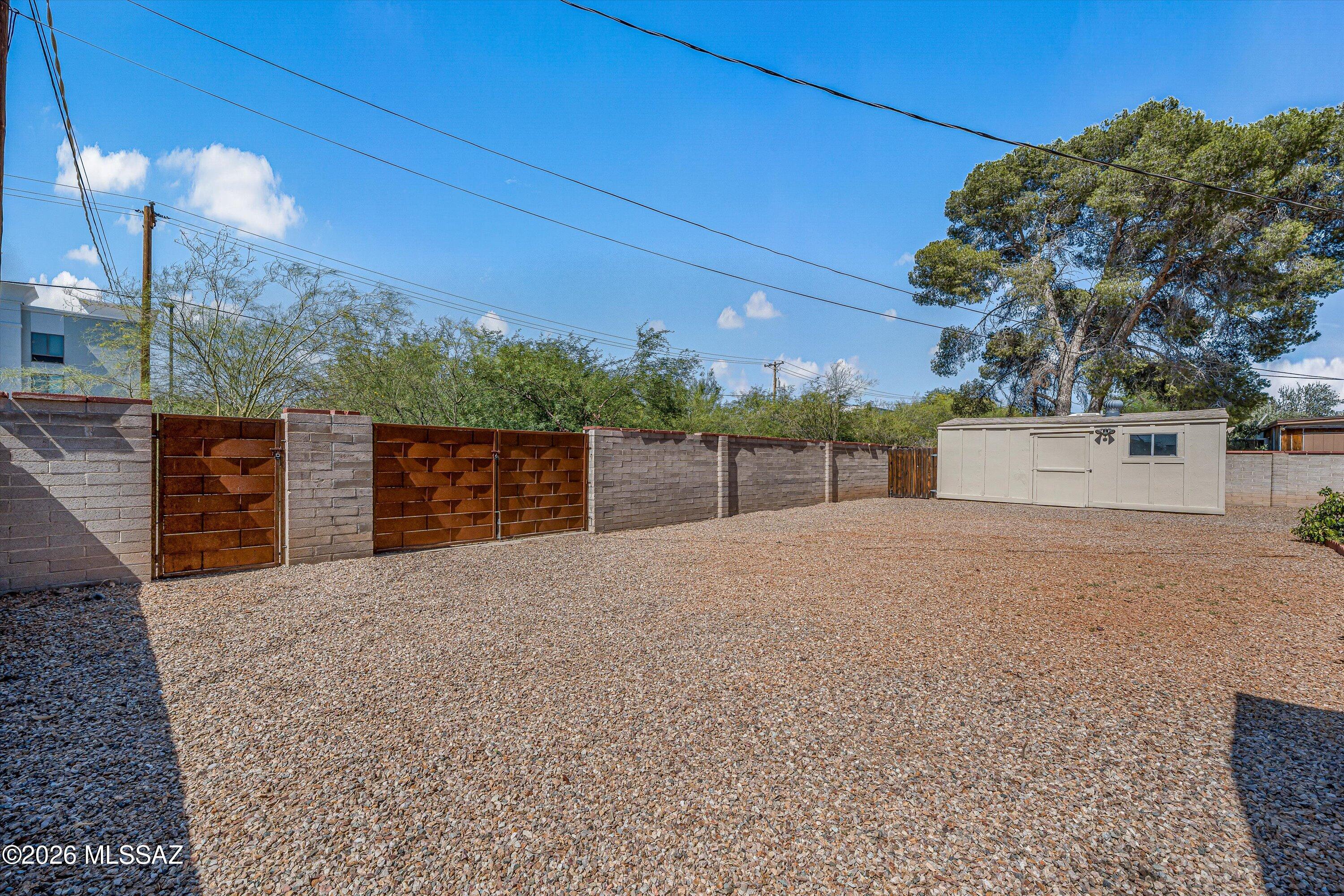 Manana Vista - Residential