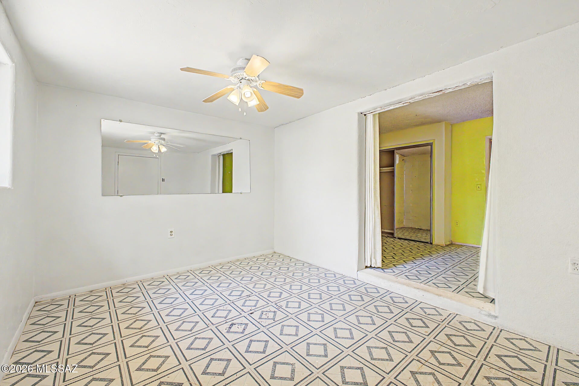 South Manor - Residential