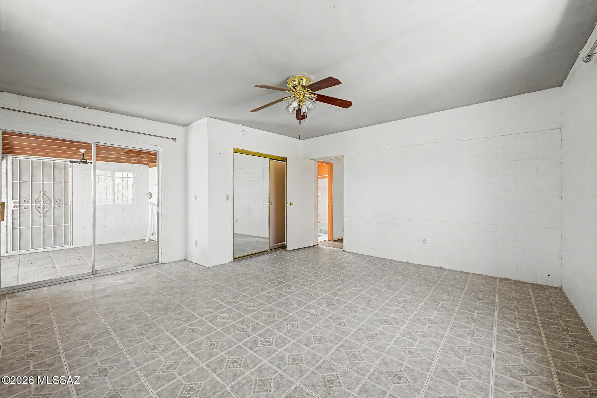 South Manor - Residential