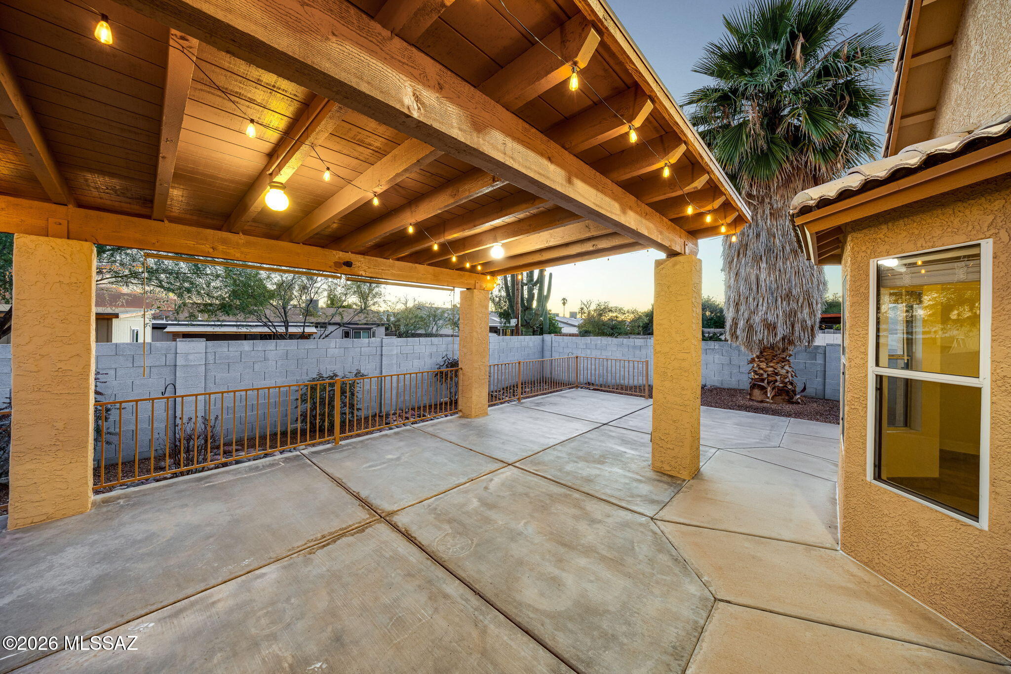 Thornydale Terrace(1-104) - Residential