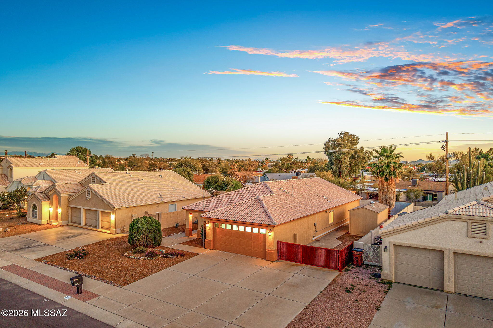 Thornydale Terrace(1-104) - Residential