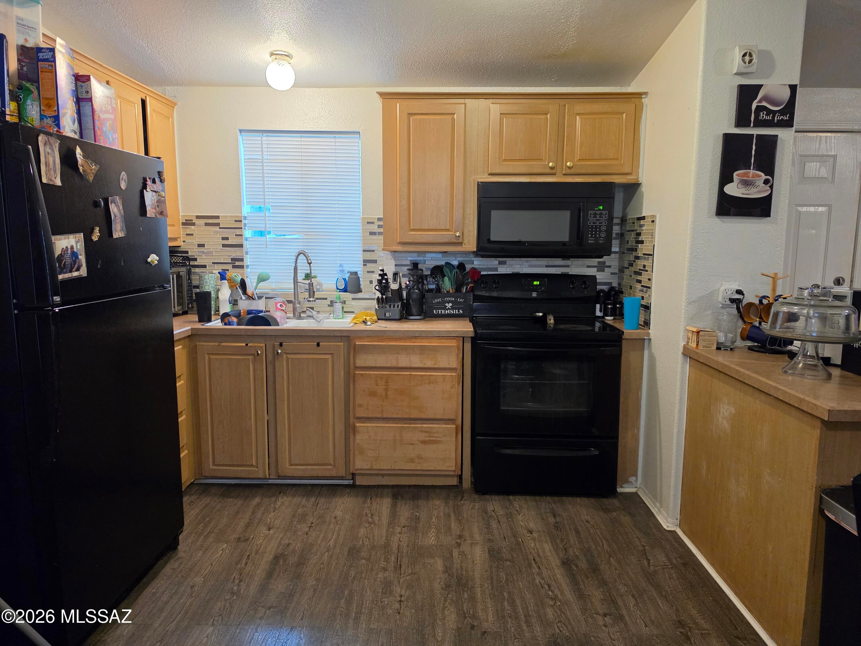 Country Club Terrace (1-108) - Residential