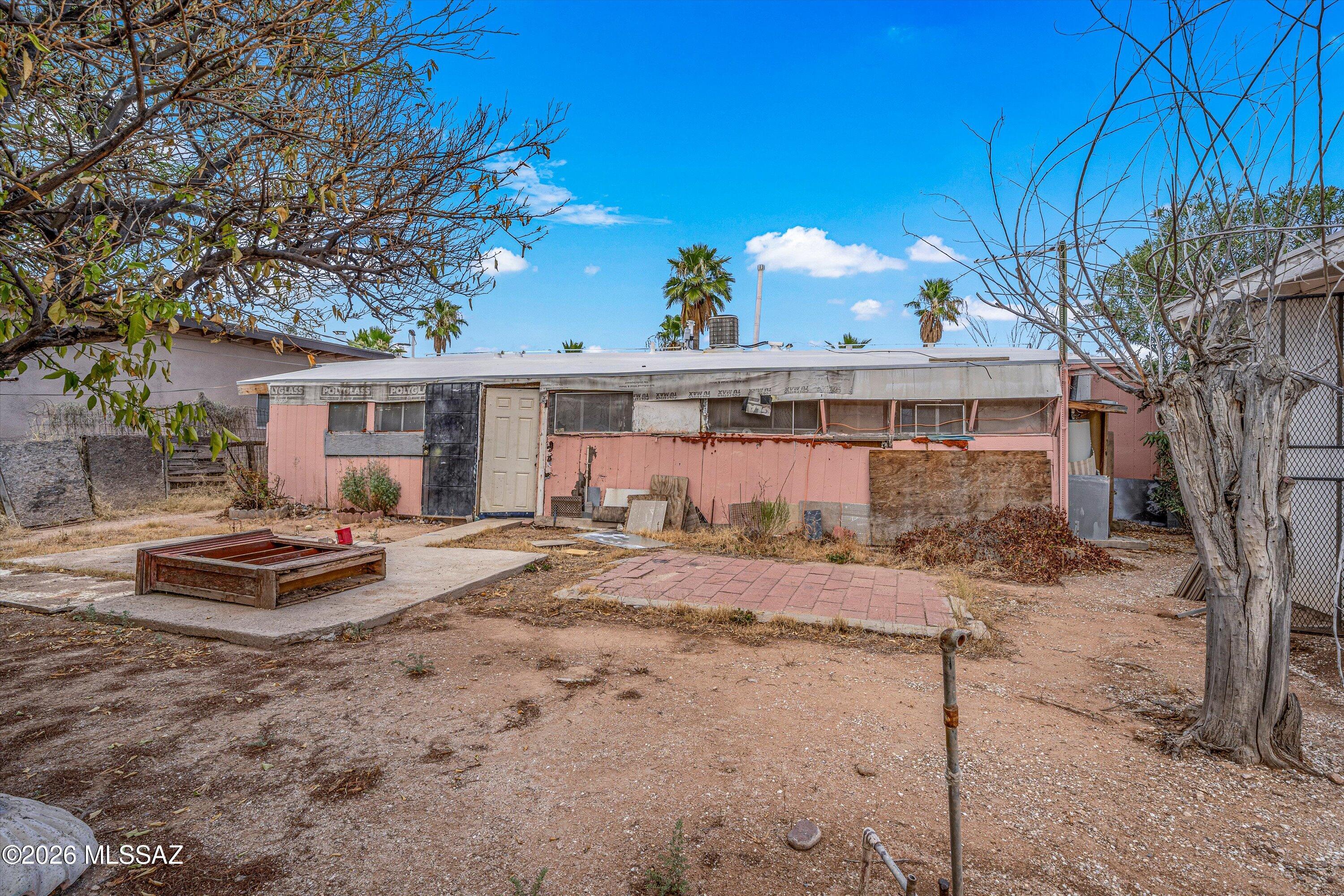 Pueblo Gardens - Residential