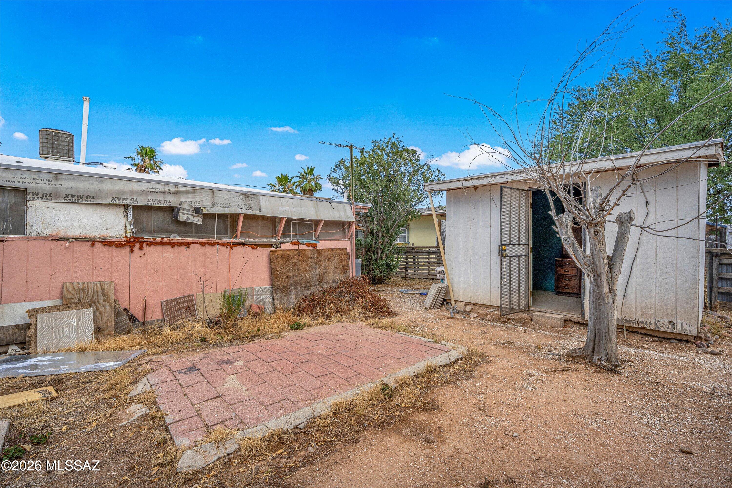 Pueblo Gardens - Residential