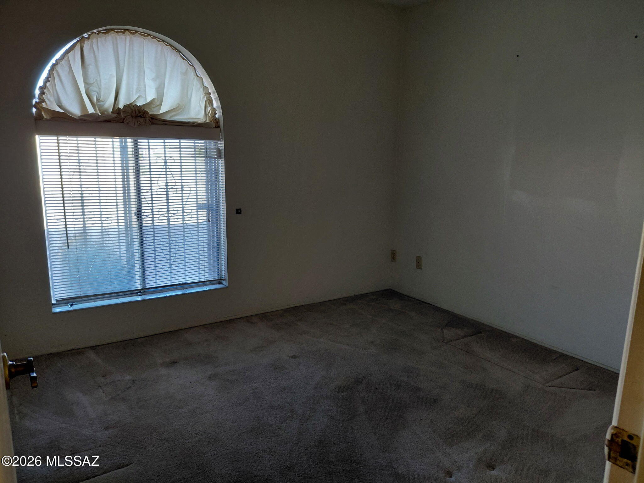 Broadway East (254-390) - Residential
